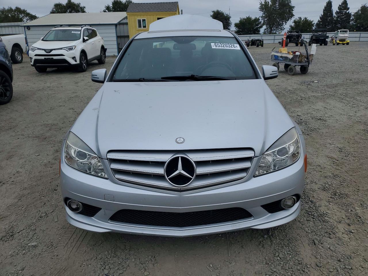 2010 Mercedes-benz C 300 Silver vin: WDDGF5EBXAR121058