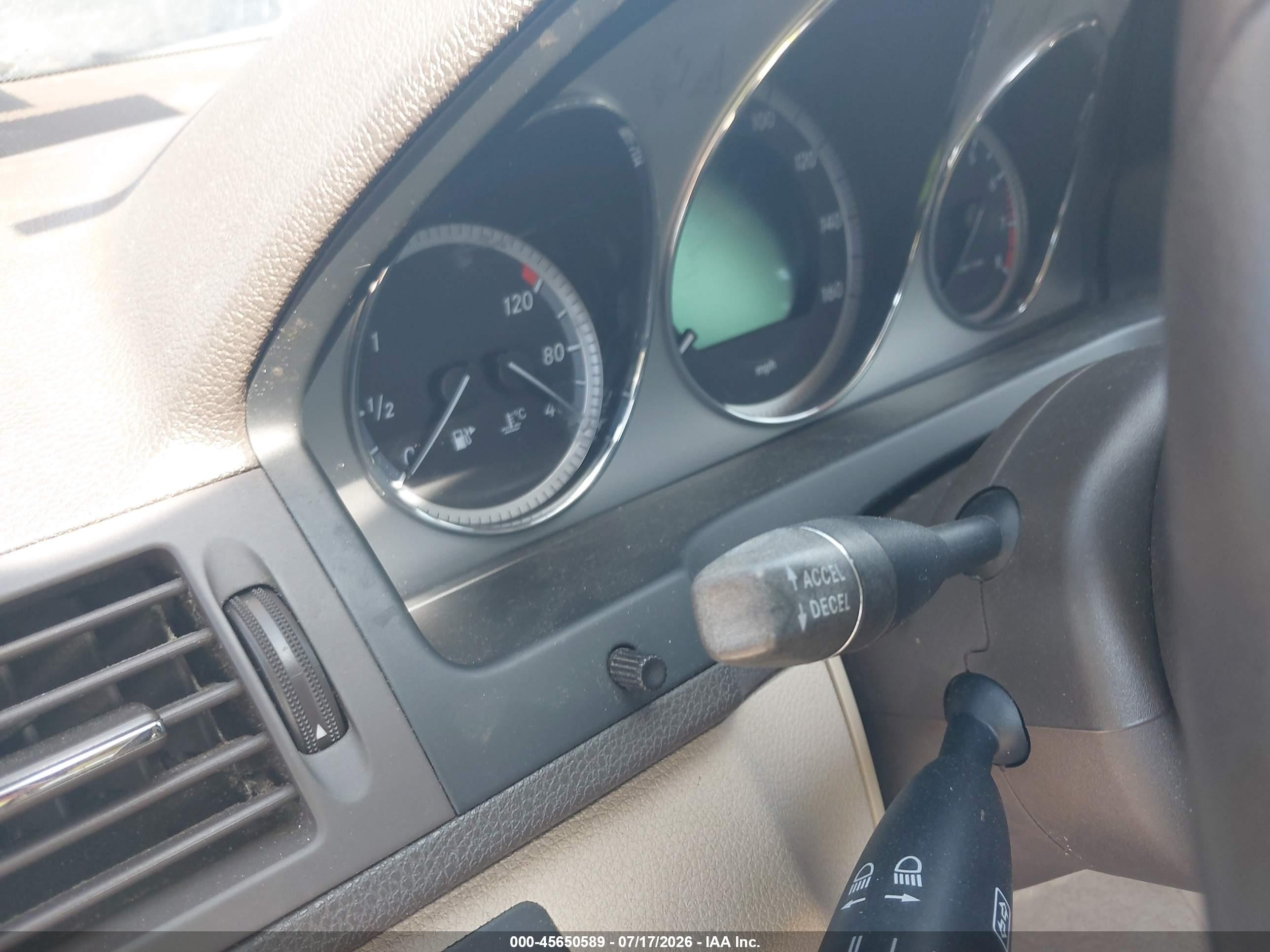 2010 Mercedes-benz C 300 Sport Белый vin: WDDGF5EBXAR129970