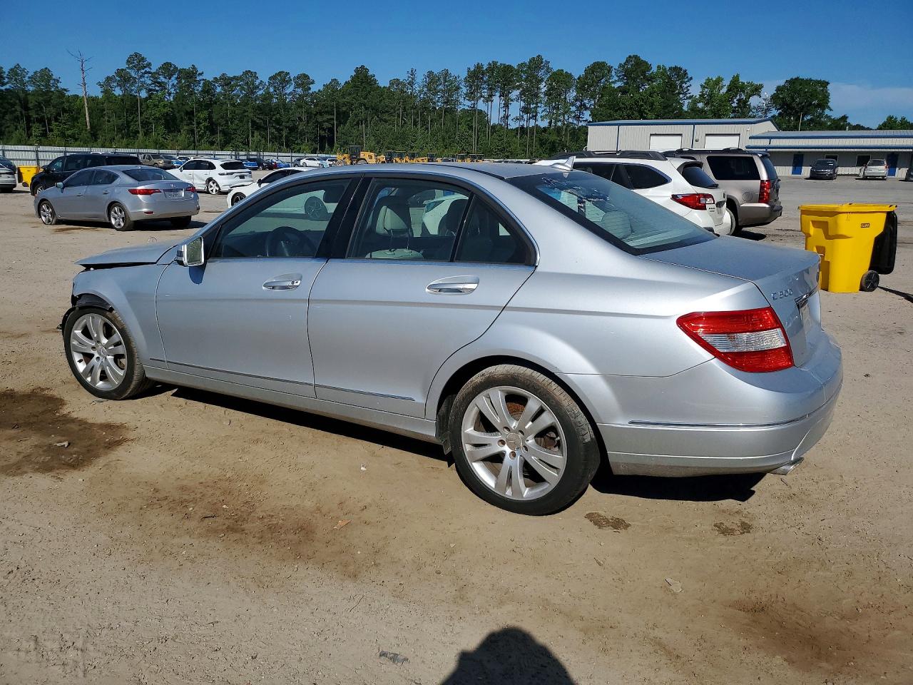 2010 Mercedes-benz C 300 Silver vin: WDDGF5EBXAR130553