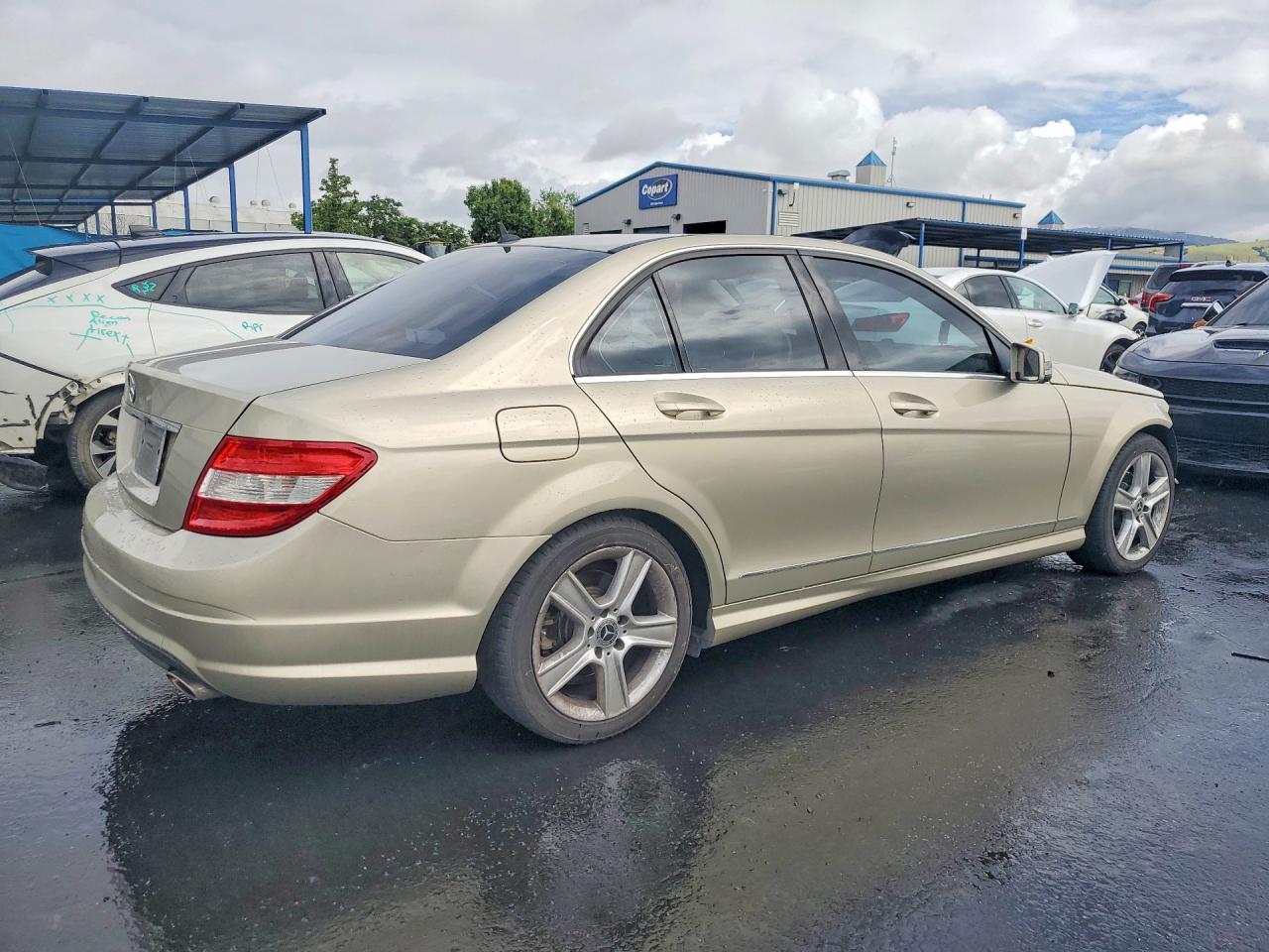 2011 Mercedes-benz C 230 4matic Brown vin: WDDGF5EBXBA458362
