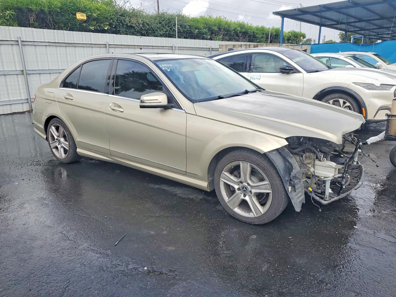 2011 Mercedes-benz C 230 4matic Brown vin: WDDGF5EBXBA458362