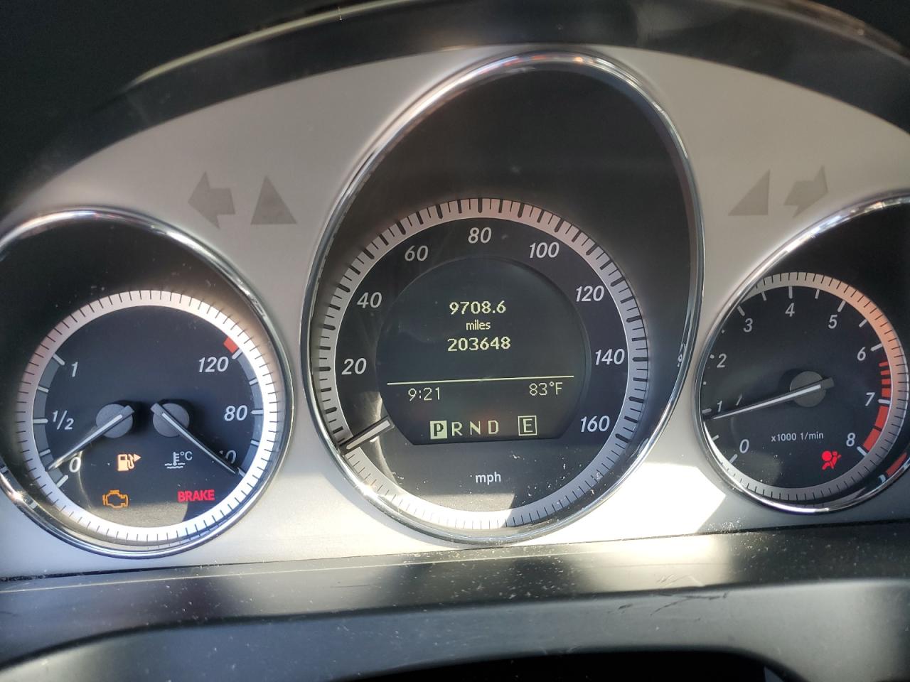 2011 Mercedes-benz C 300 Silver vin: WDDGF5EBXBA482581