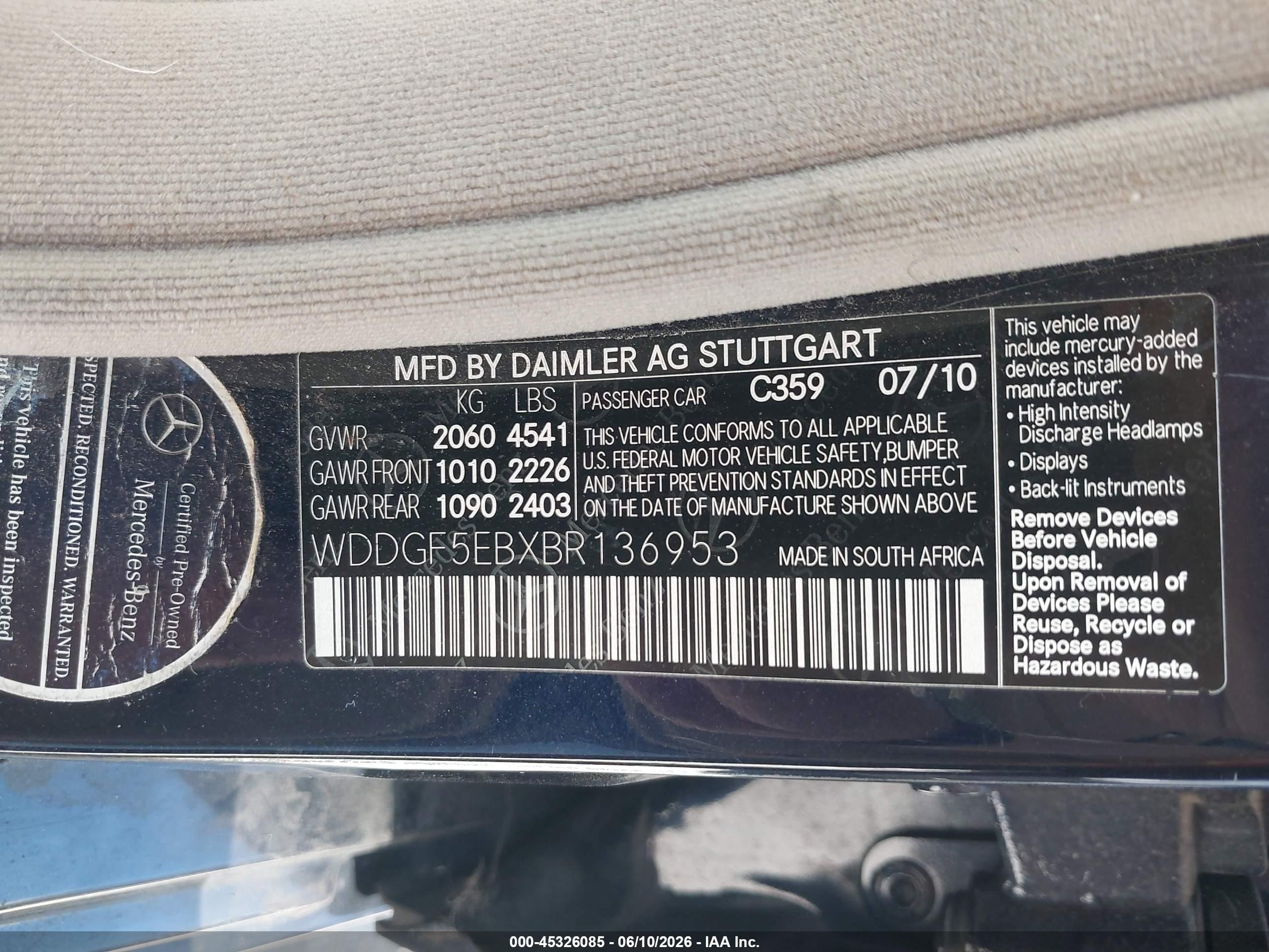 2011 Mercedes-benz C 300 Sport Blue vin: WDDGF5EBXBR136953