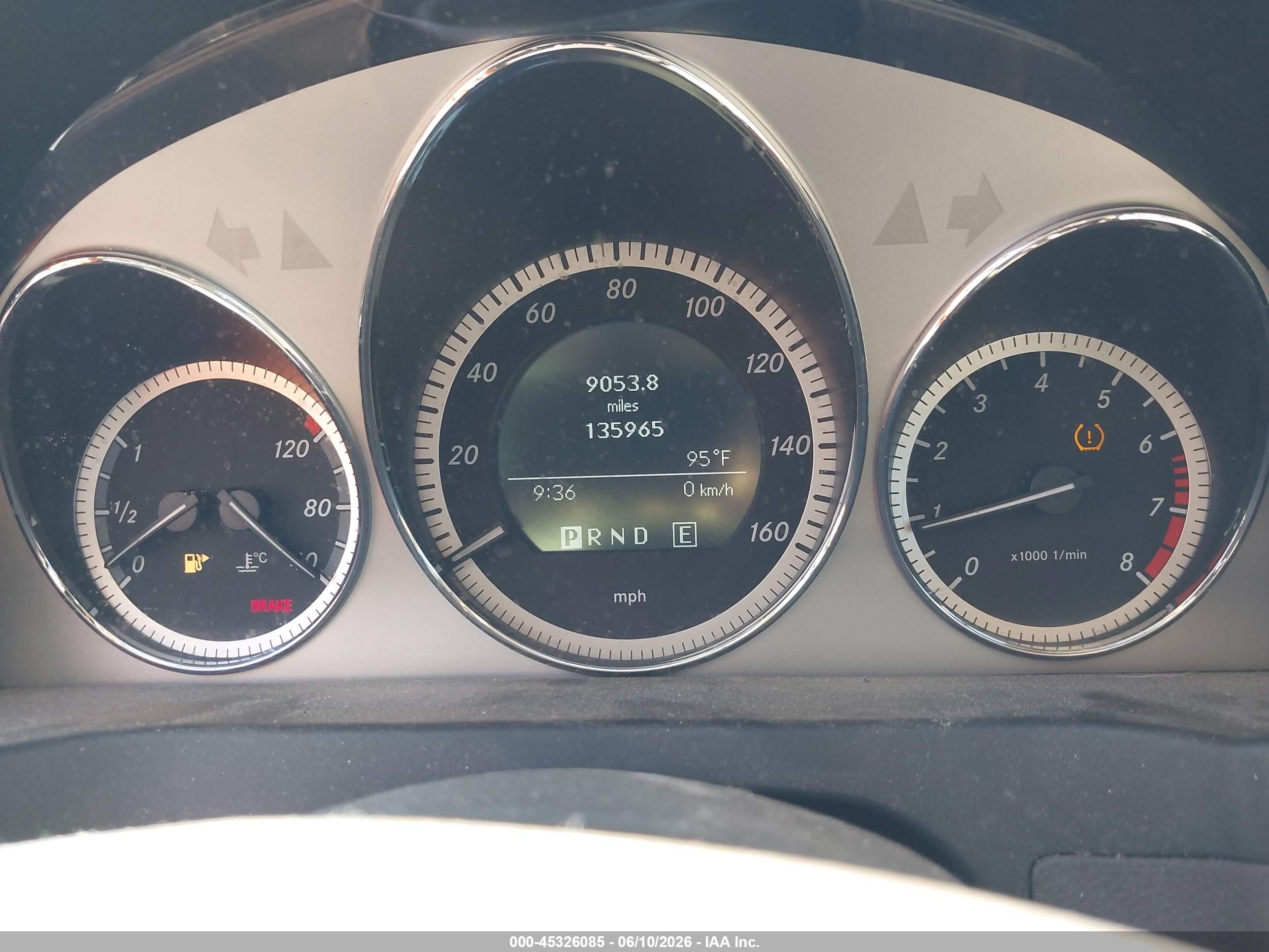 2011 Mercedes-benz C 300 Sport Blue vin: WDDGF5EBXBR136953