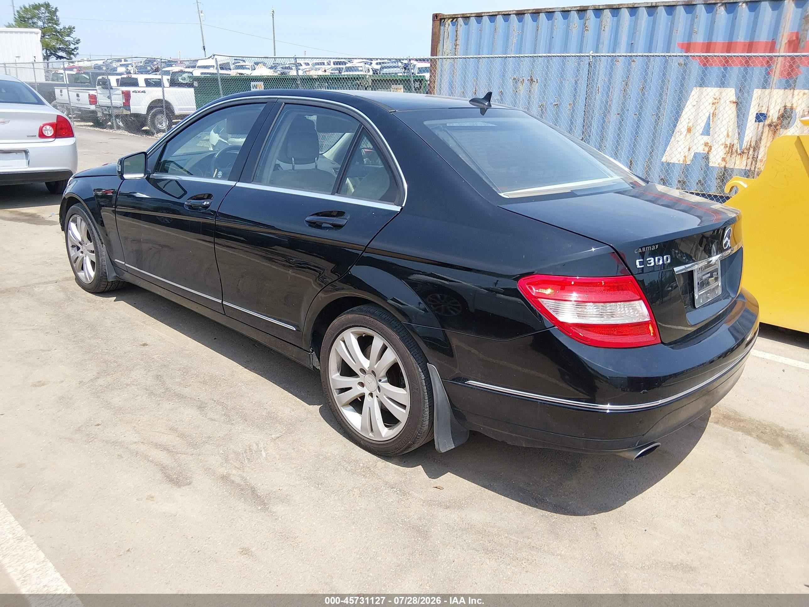 2011 Mercedes-benz C 300 Luxury/sport Black vin: WDDGF5EBXBR158774