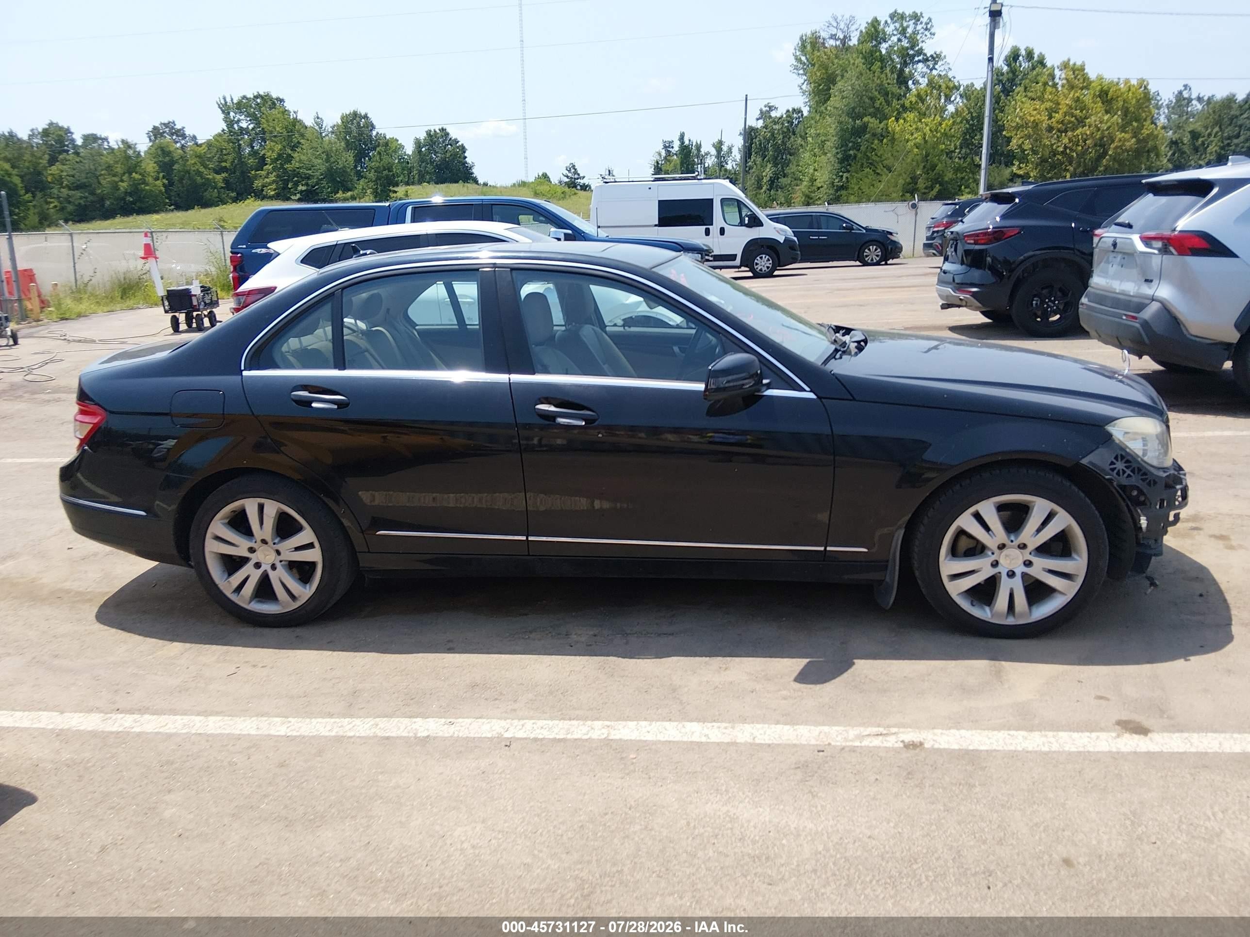 2011 Mercedes-benz C 300 Luxury/sport Black vin: WDDGF5EBXBR158774
