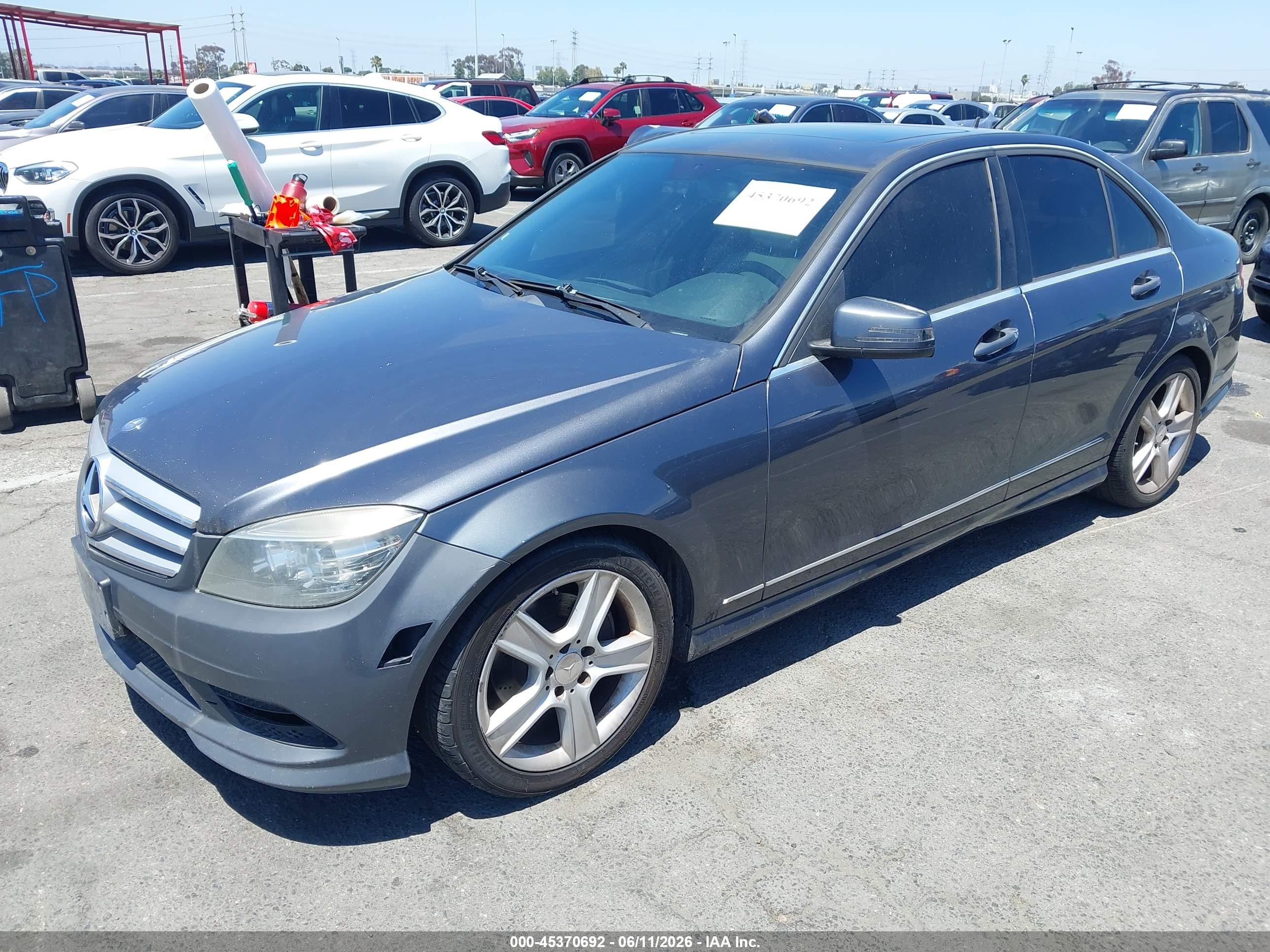 2011 Mercedes-benz C 300 Sport Gray vin: WDDGF5EBXBR172920