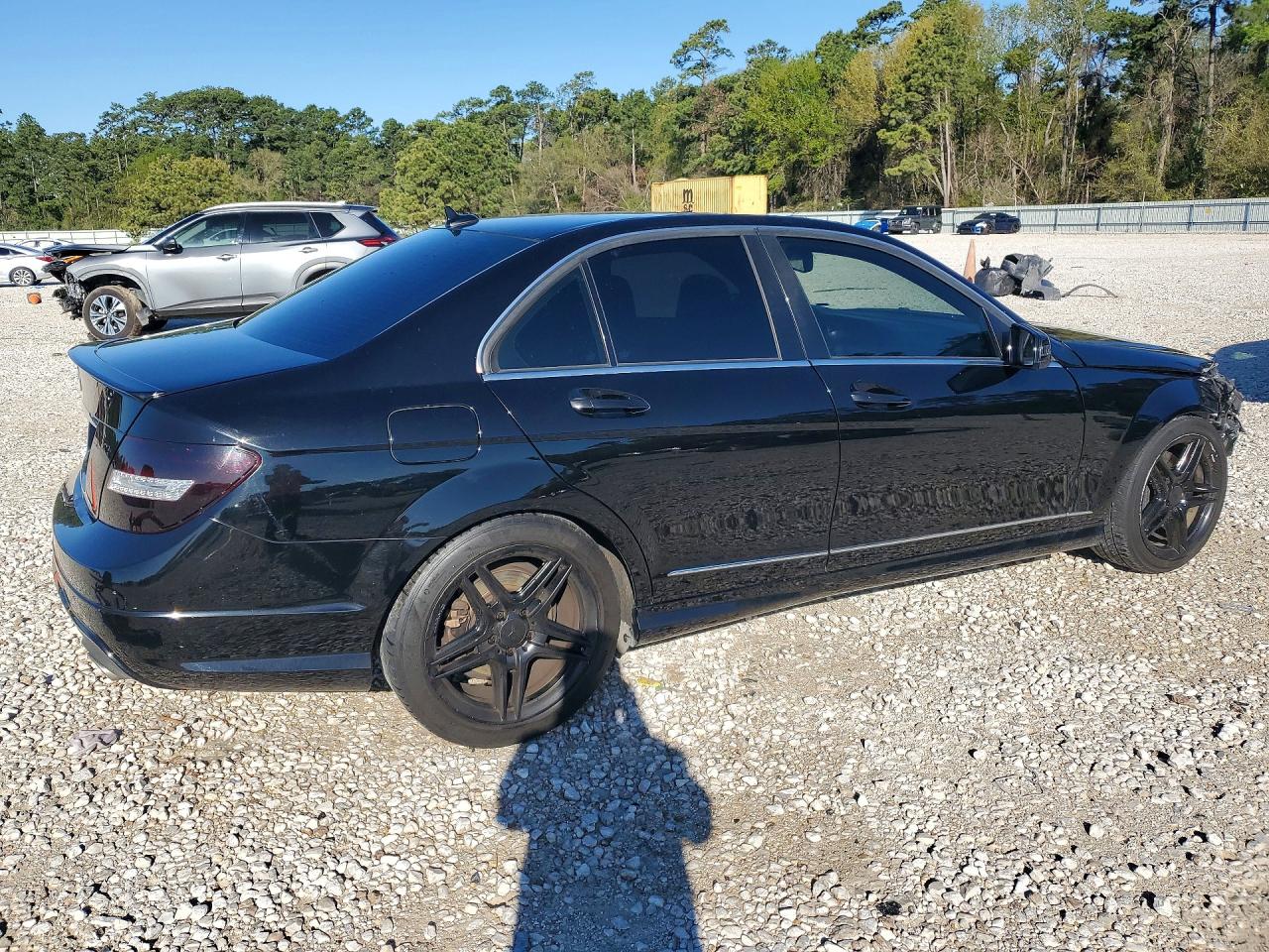 2013 Mercedes-benz C 350 Black vin: WDDGF5HB2DR278311