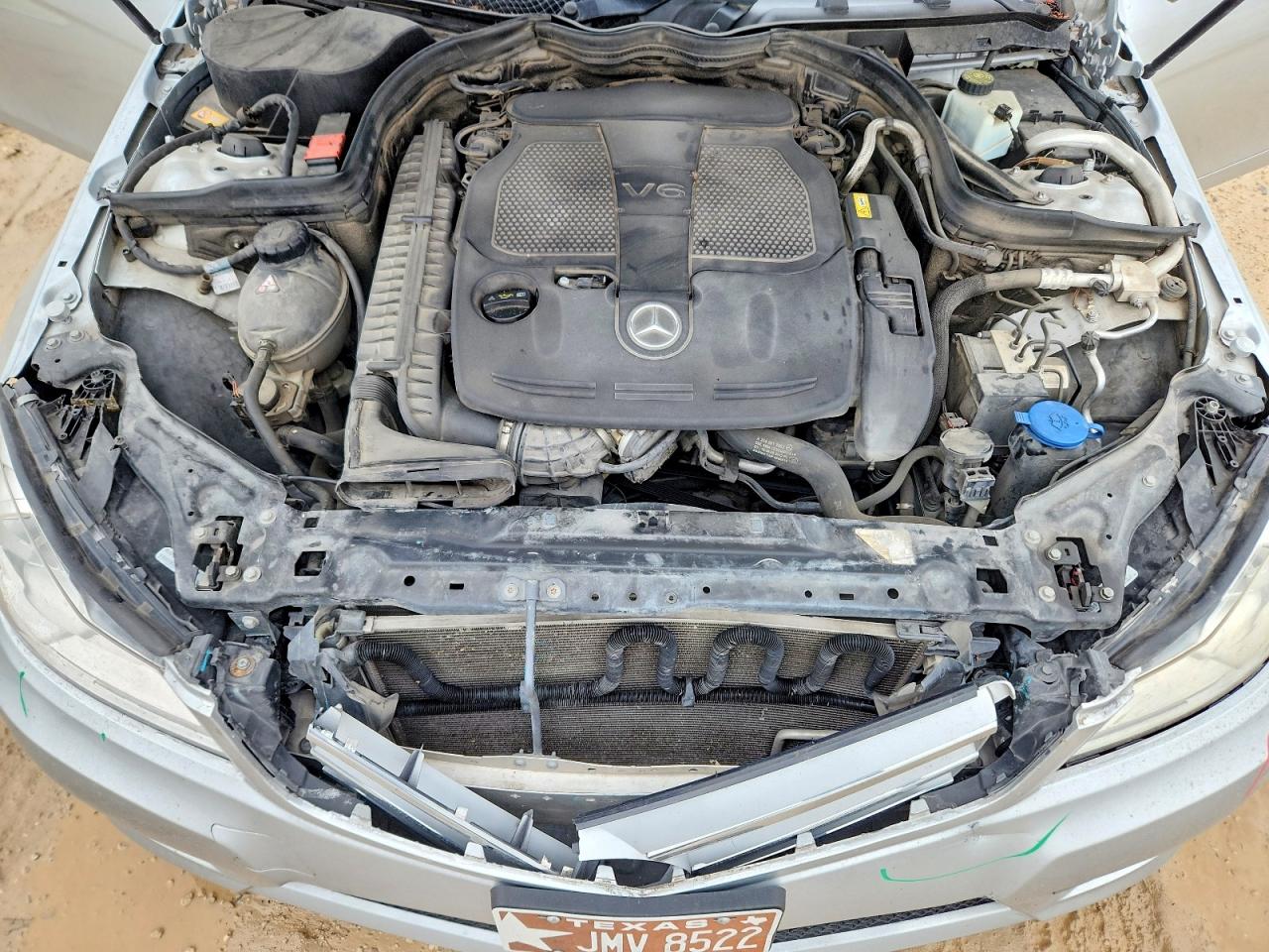 2013 Mercedes-benz C 350 Серебряный vin: WDDGF5HB5DA802534