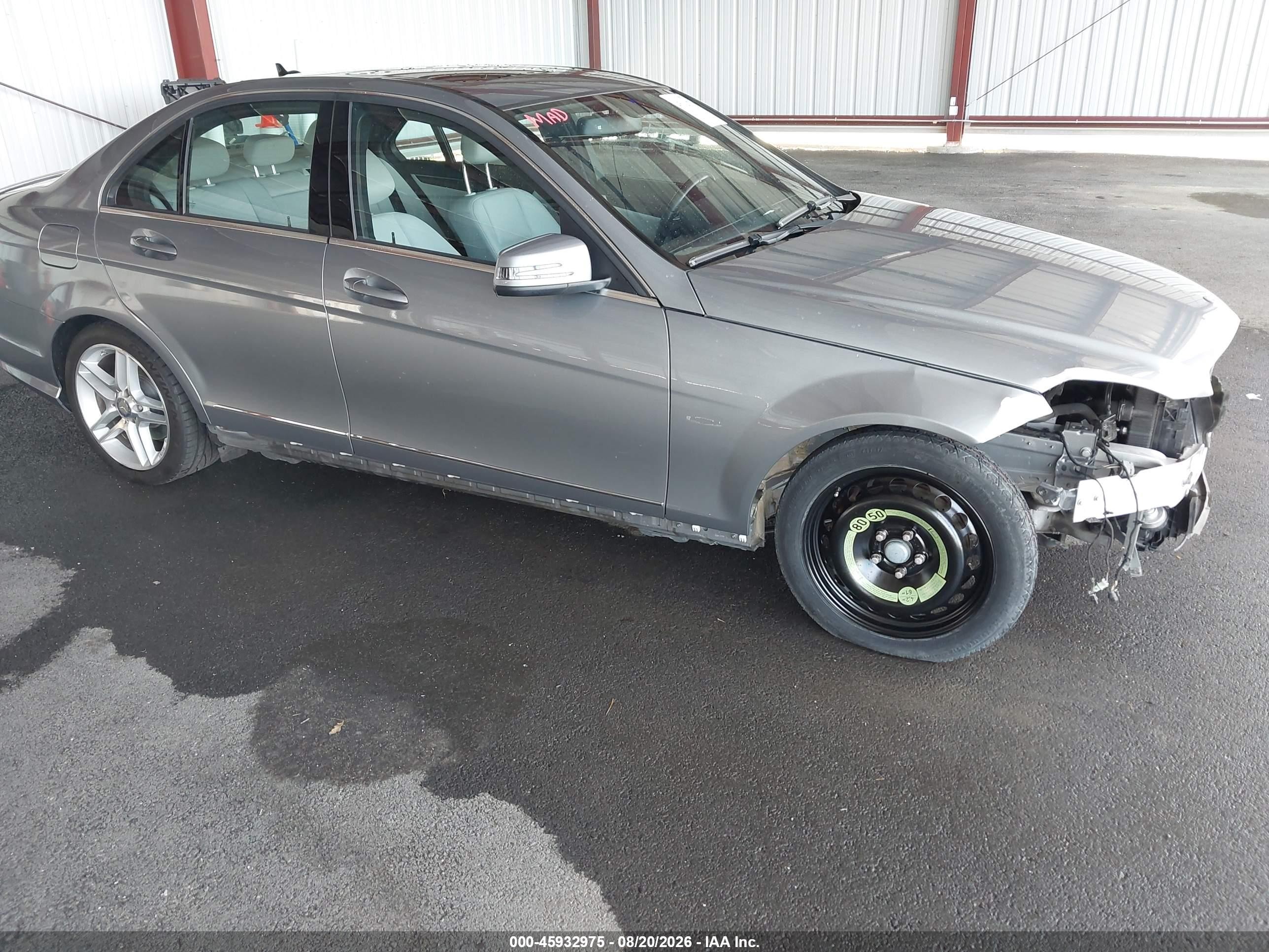 2012 Mercedes-benz C 350 Sport Серый vin: WDDGF5HB6CR228008