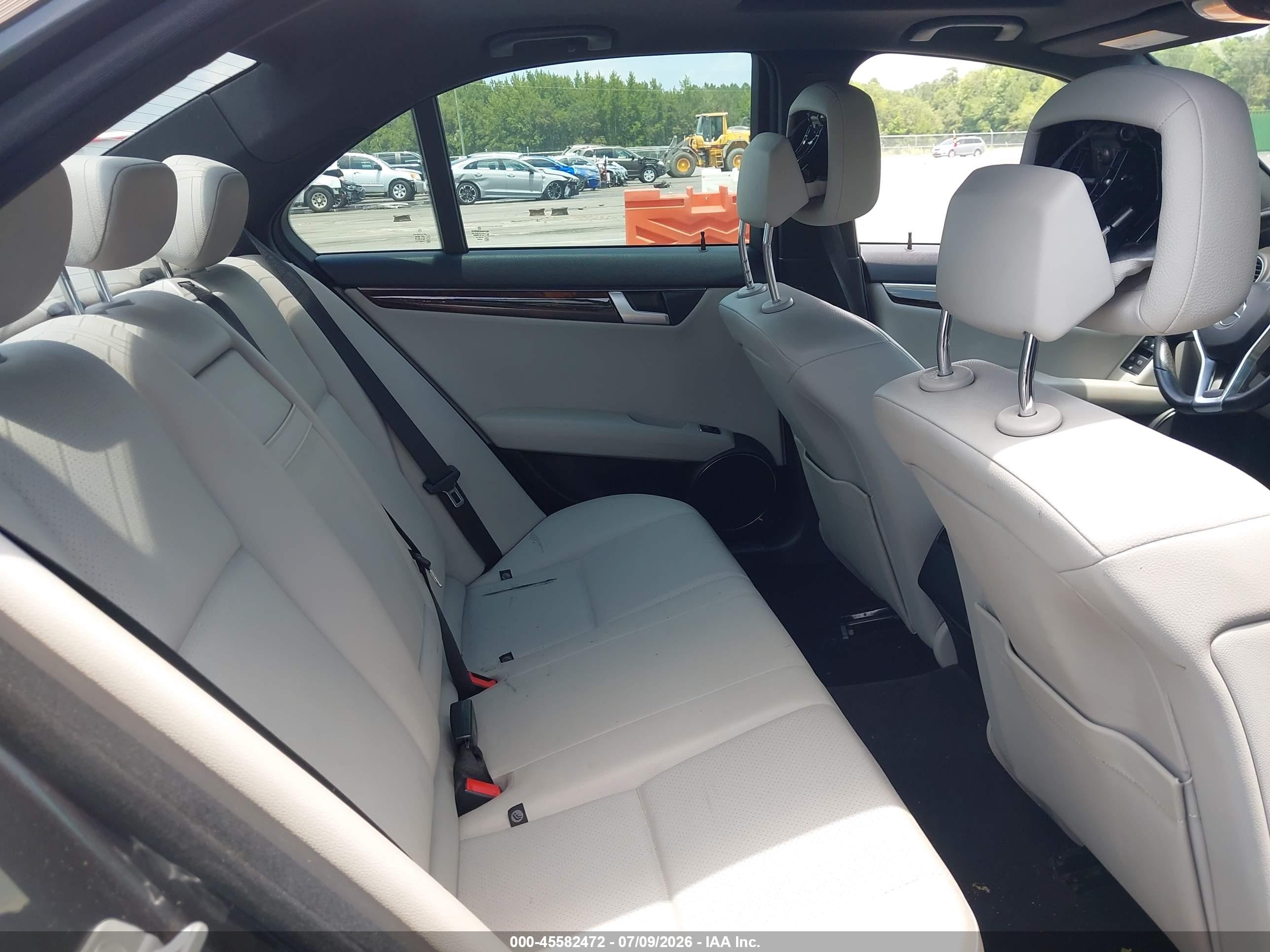 2013 Mercedes-benz C 350 Sport Black vin: WDDGF5HB9DR277866