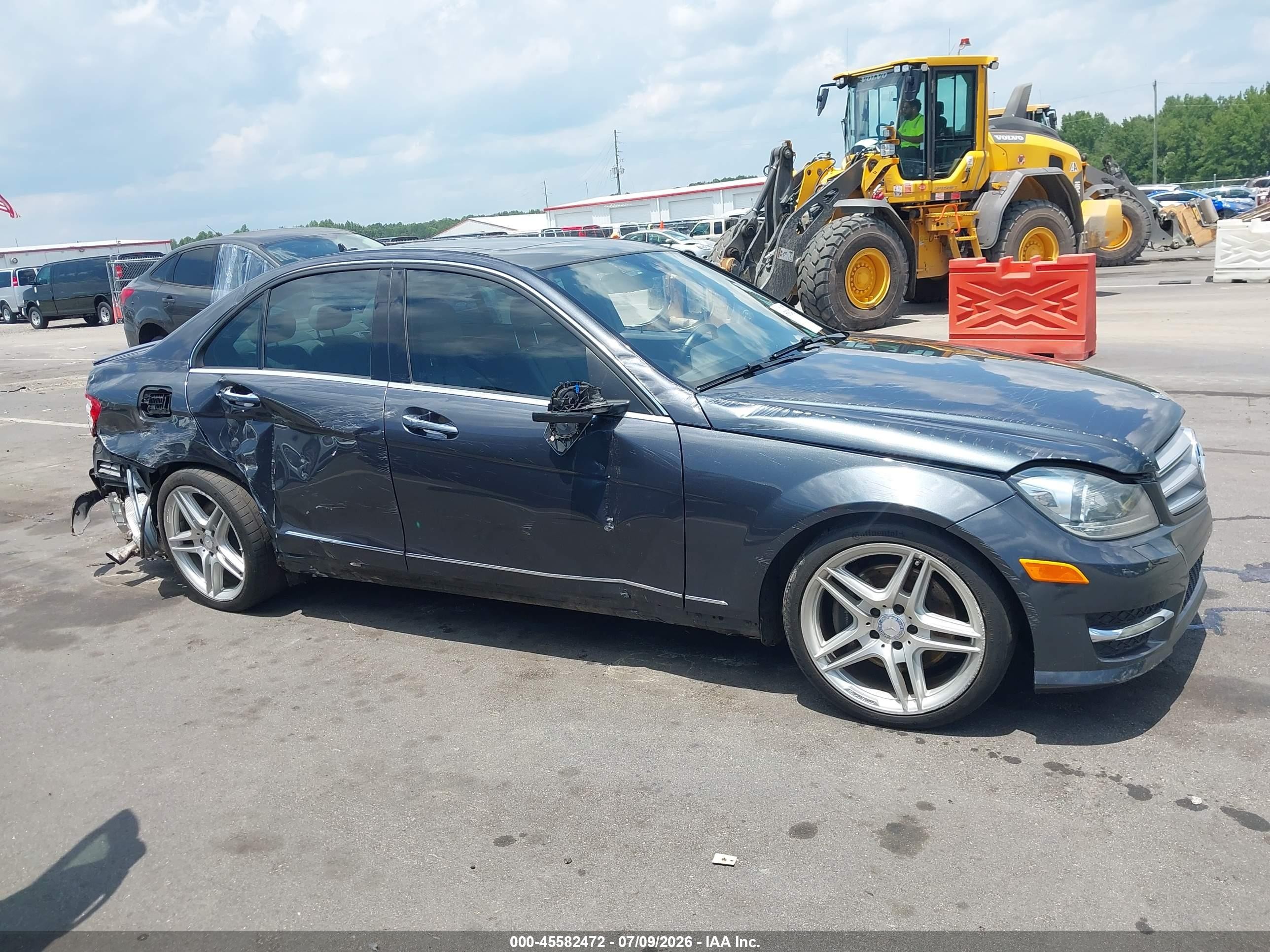 2013 Mercedes-benz C 350 Sport Black vin: WDDGF5HB9DR277866