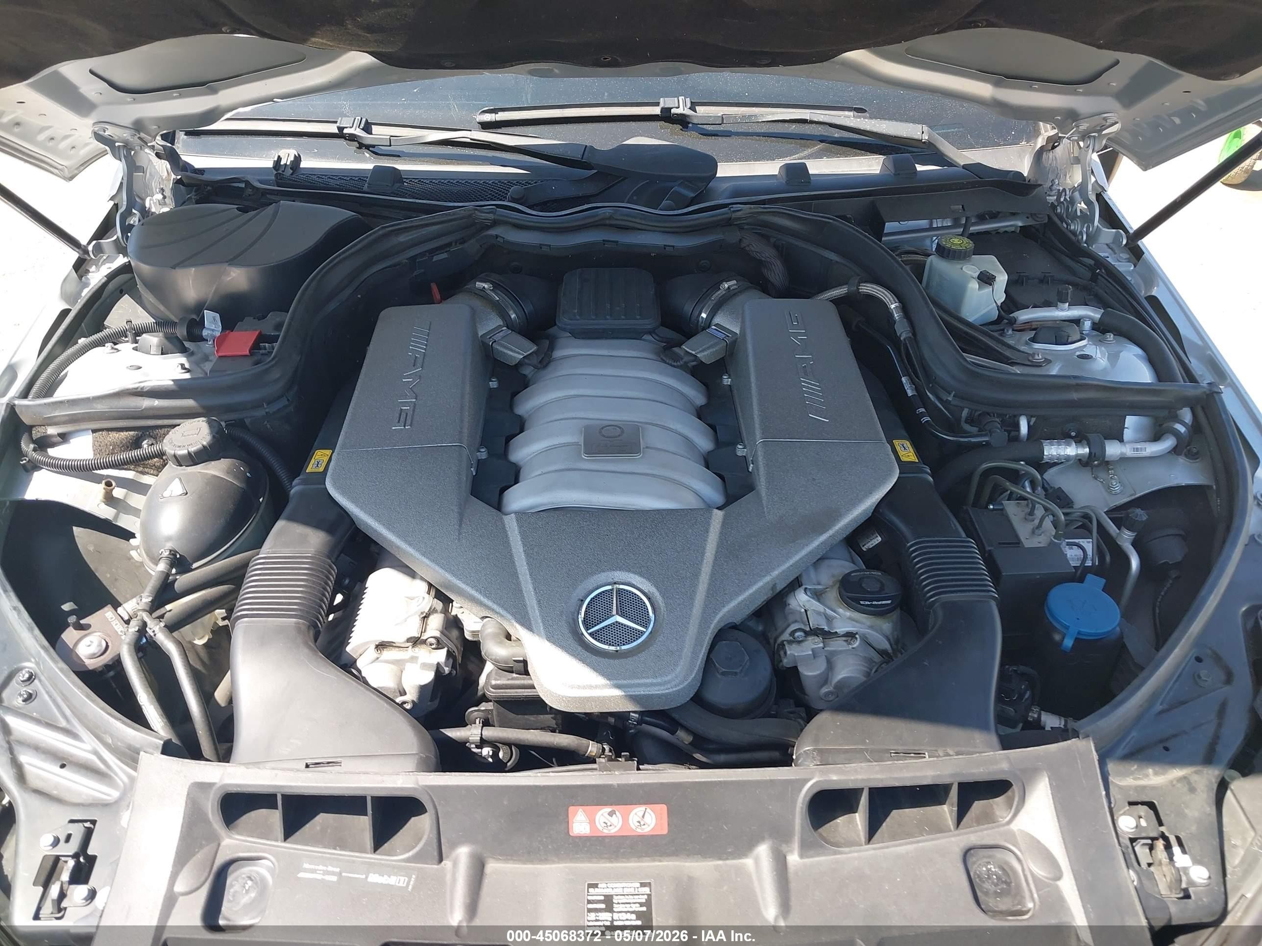 2009 Mercedes-benz C 63 Amg Silver vin: WDDGF77X09F304616