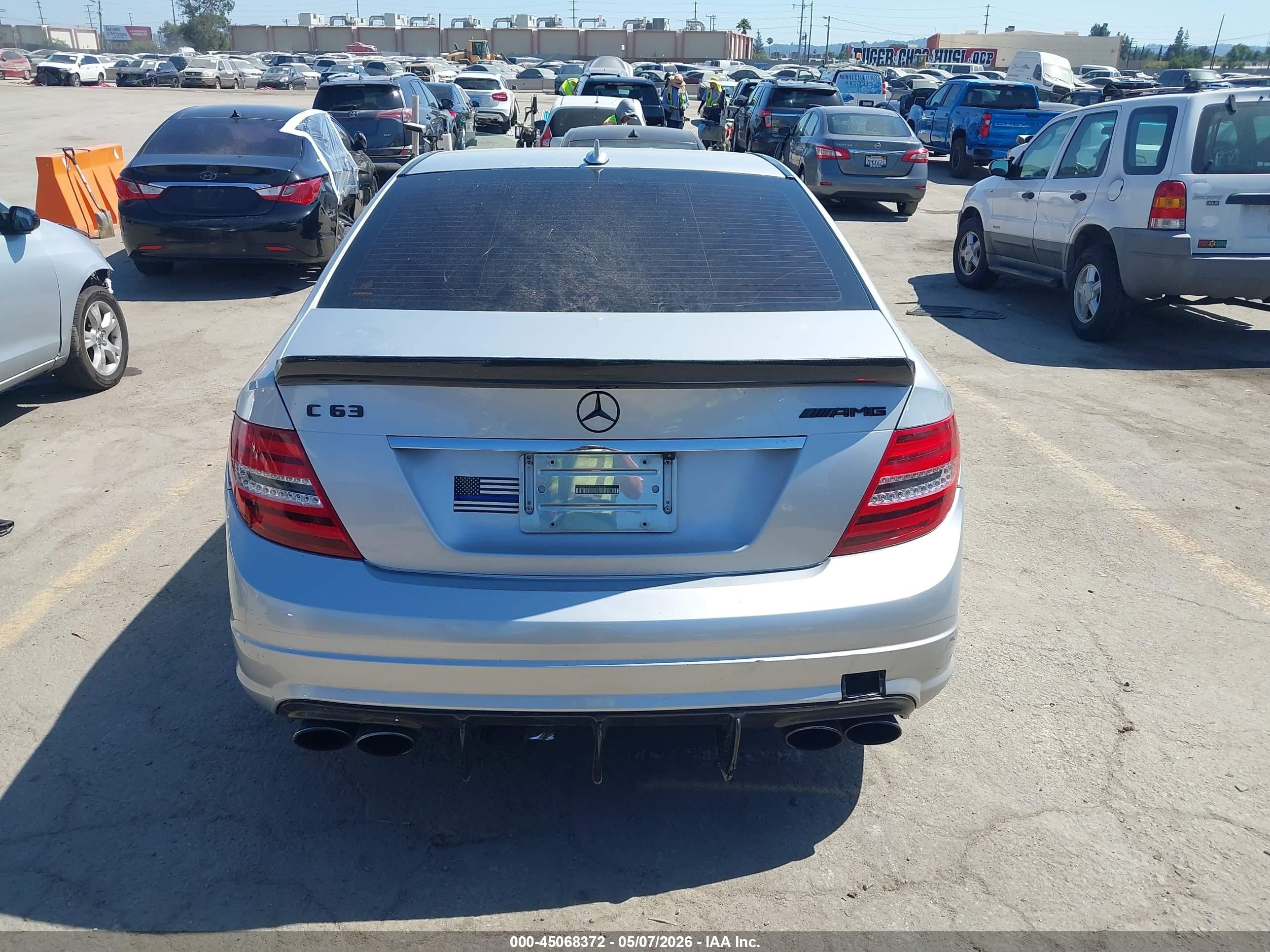 2009 Mercedes-benz C 63 Amg Silver vin: WDDGF77X09F304616