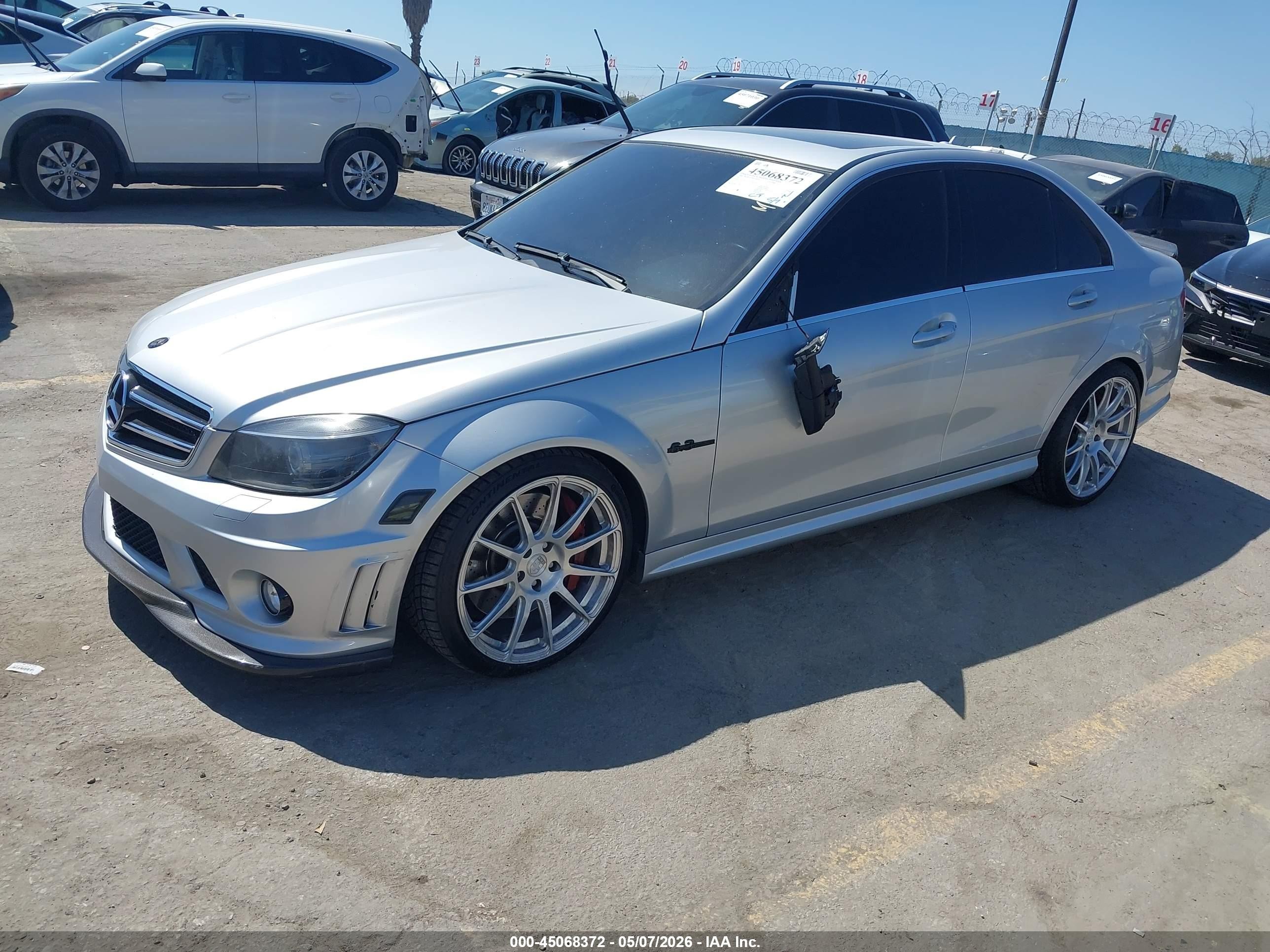 2009 Mercedes-benz C 63 Amg Silver vin: WDDGF77X09F304616