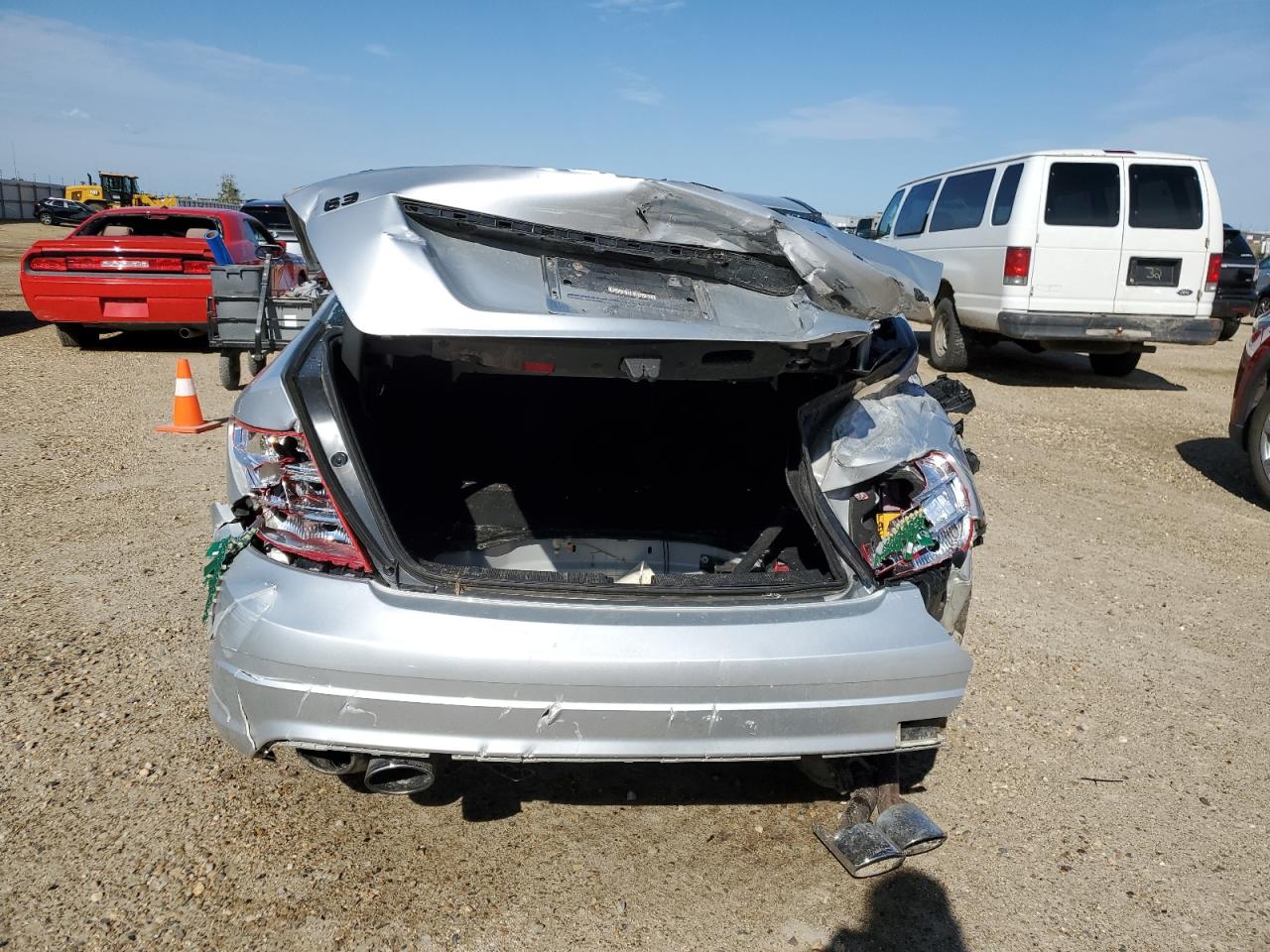 2009 Mercedes-benz C 63 Amg Серебряный vin: WDDGF77X39F224453