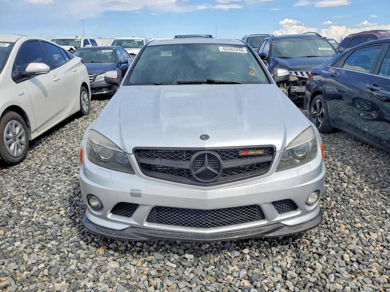 2009 Mercedes-benz C 63 Amg Silver vin: WDDGF77X39F235887