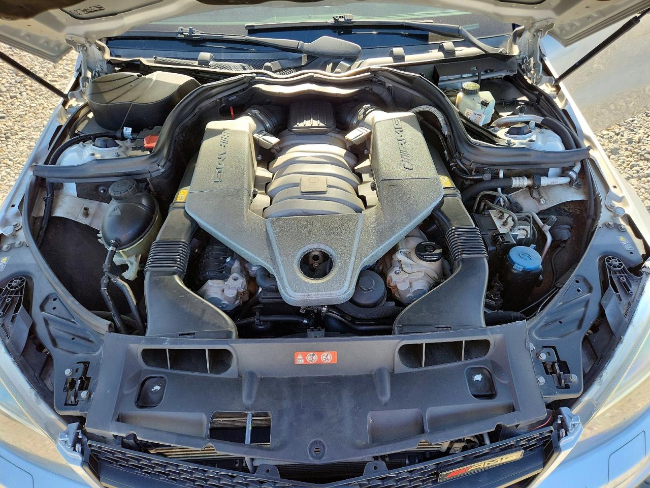 2009 Mercedes-benz C 63 Amg Silver vin: WDDGF77X39F235887