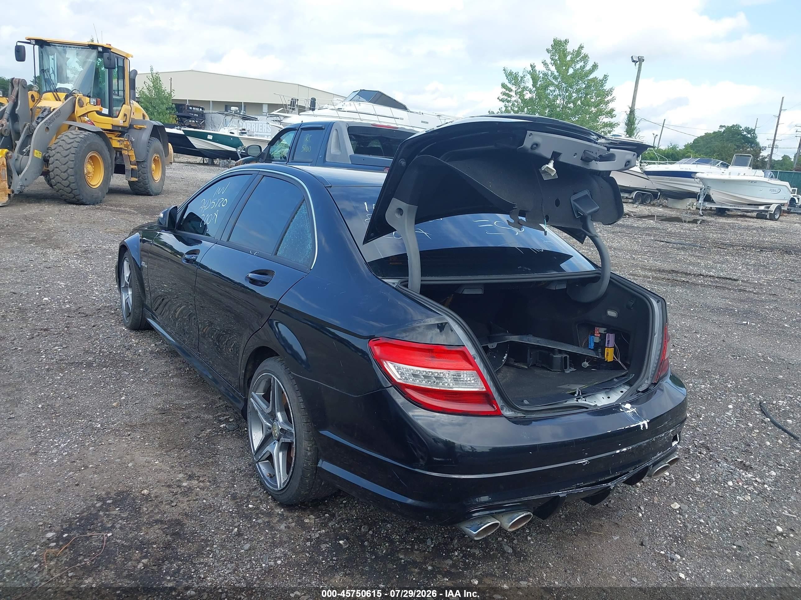 2009 Mercedes-benz C 63 Amg   Black vin: WDDGF77X39F302102