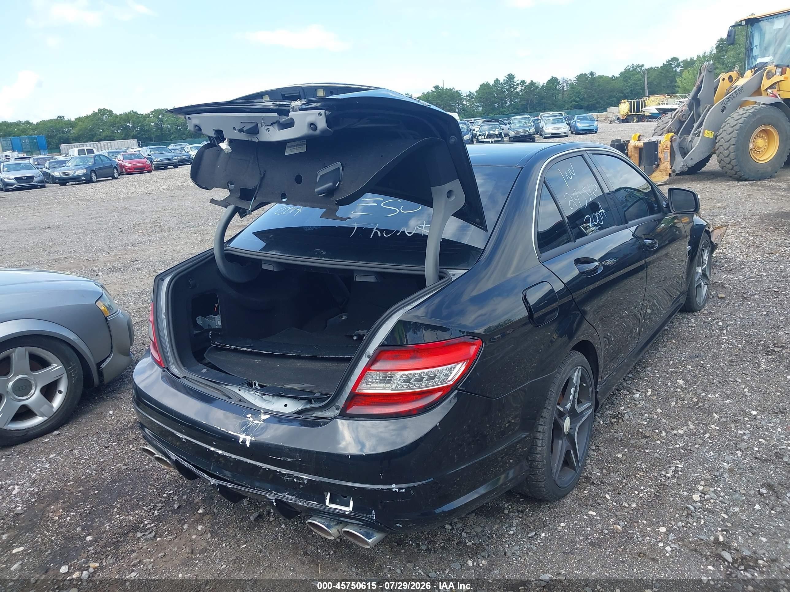2009 Mercedes-benz C 63 Amg   Black vin: WDDGF77X39F302102
