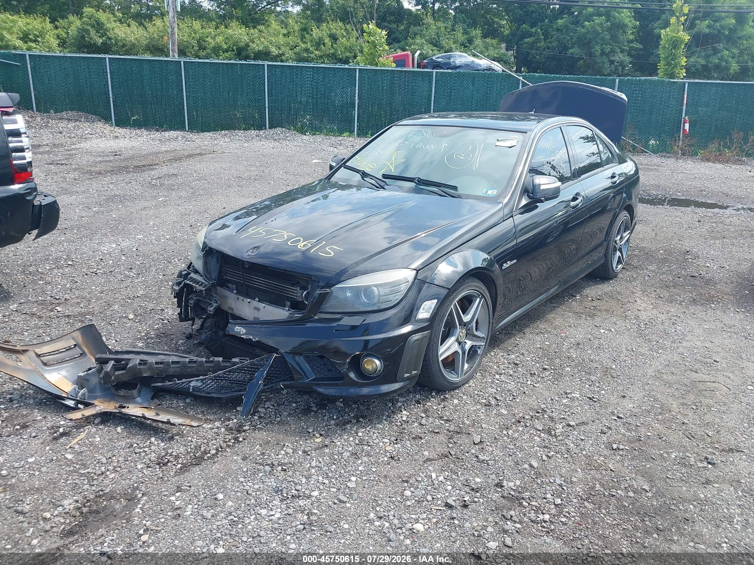 2009 Mercedes-benz C 63 Amg   Black vin: WDDGF77X39F302102