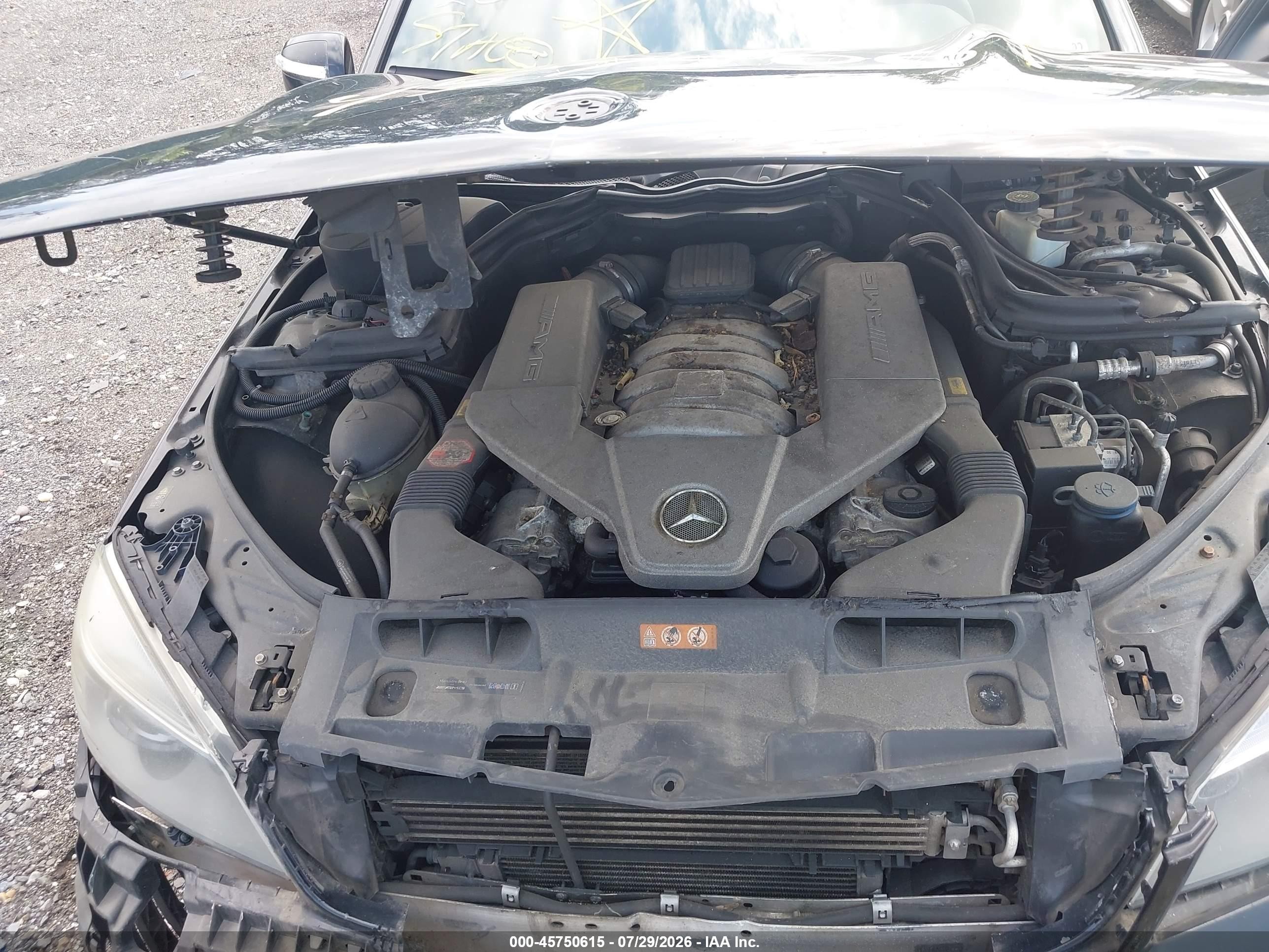 2009 Mercedes-benz C 63 Amg   Black vin: WDDGF77X39F302102