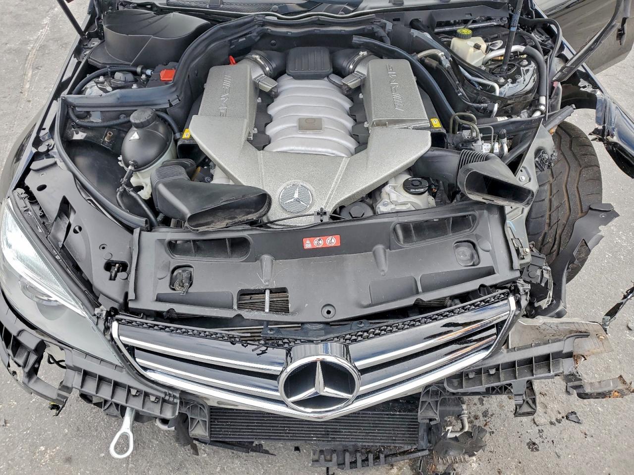 2009 Mercedes-benz C 63 Amg Black vin: WDDGF77X69F292892