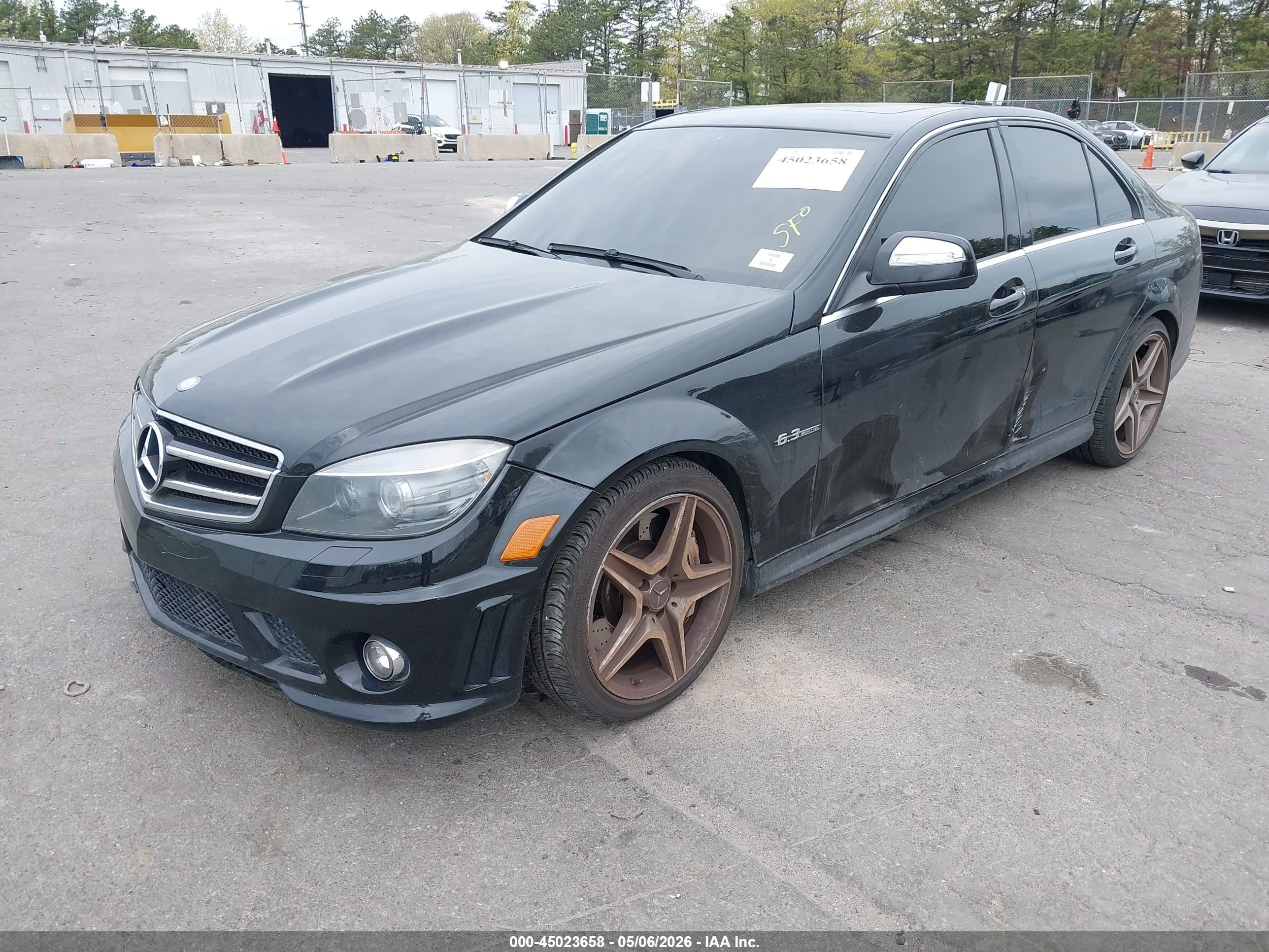 2009 Mercedes-benz C 63 Amg   Черный vin: WDDGF77X79F218915