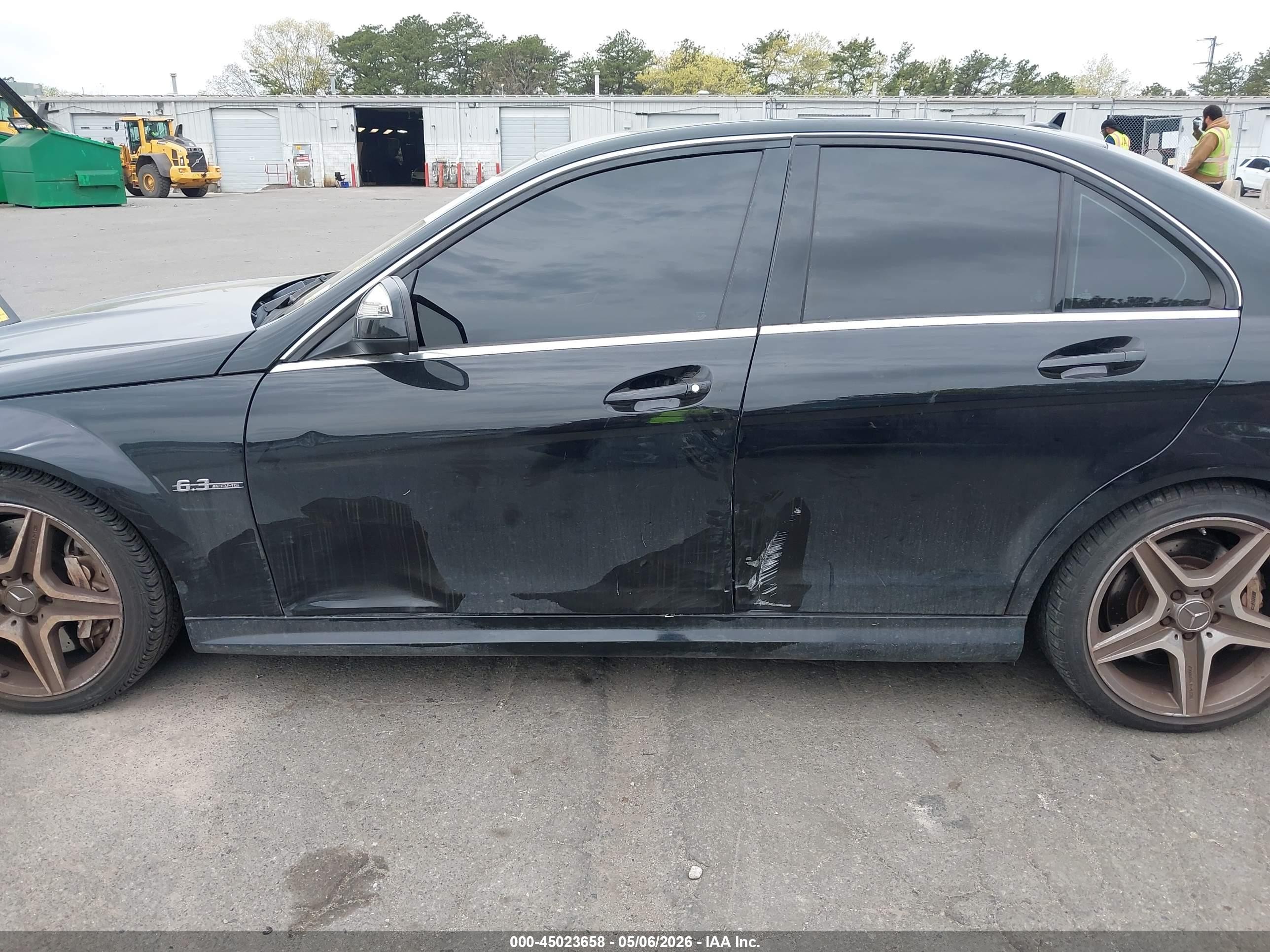 2009 Mercedes-benz C 63 Amg   Черный vin: WDDGF77X79F218915