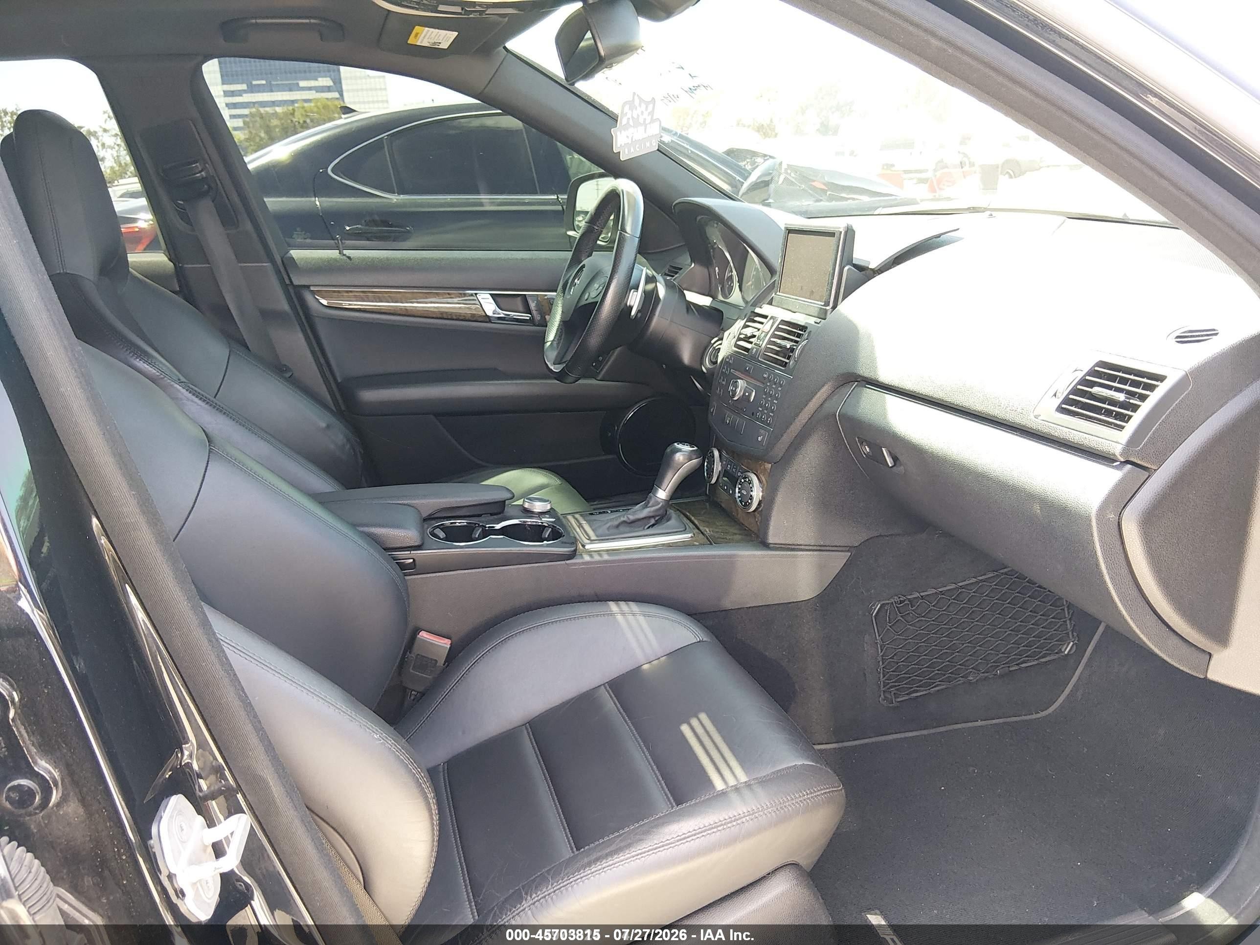 2009 Mercedes-benz C 63 Amg   Black vin: WDDGF77X89F204294