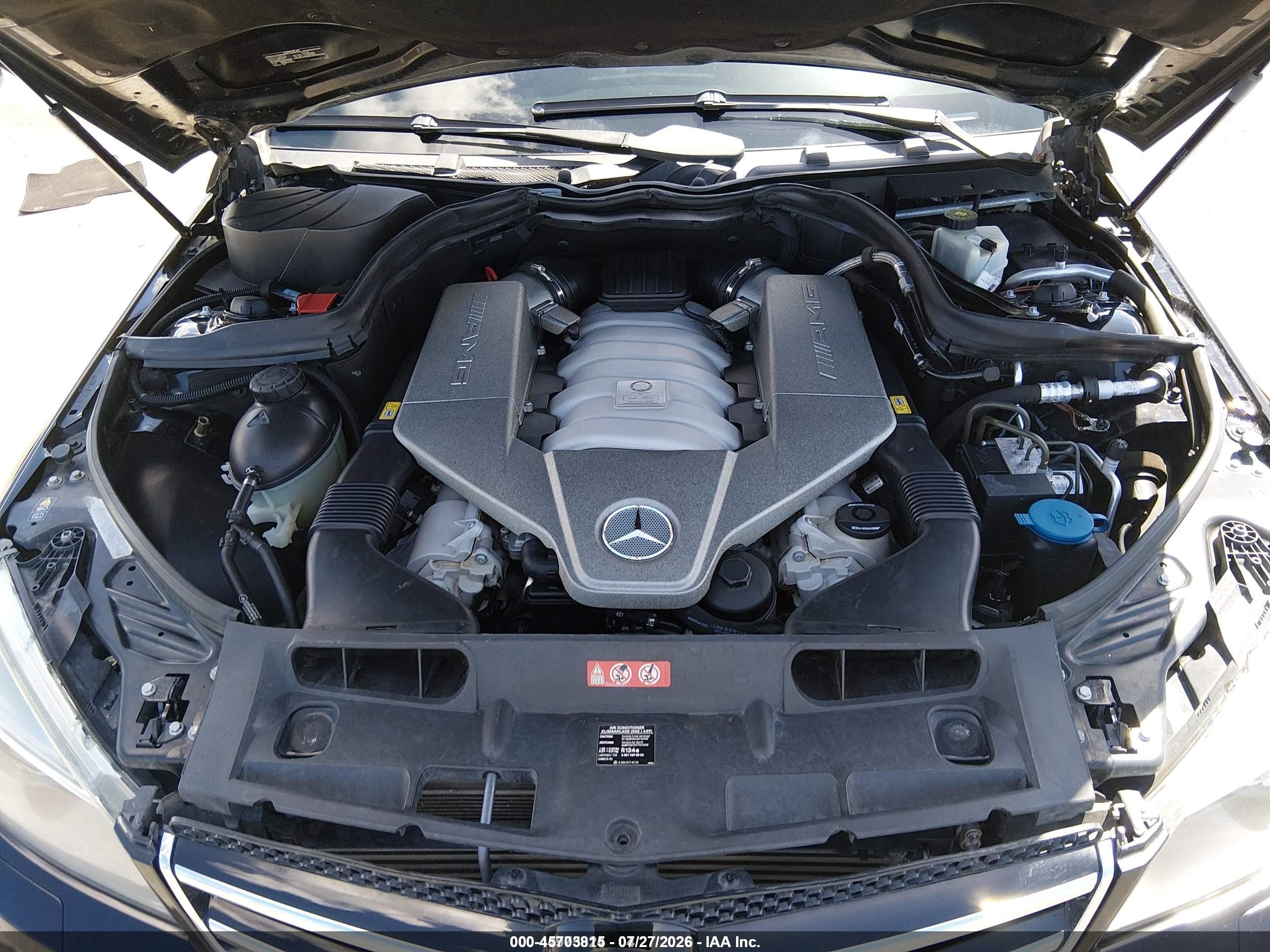 2009 Mercedes-benz C 63 Amg   Black vin: WDDGF77X89F204294
