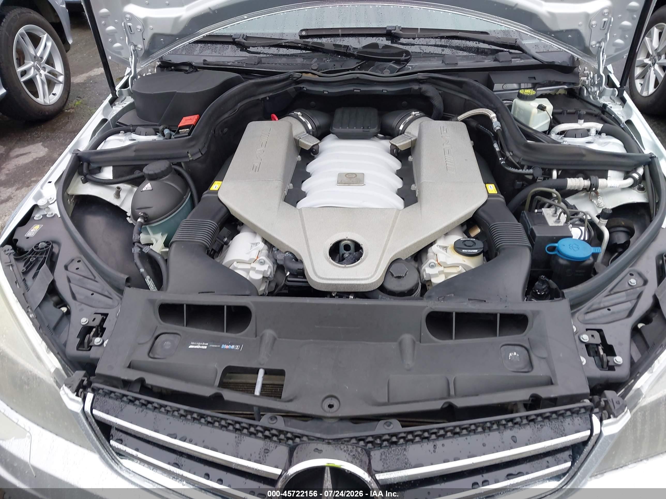 2010 Mercedes-benz C 63 Amg   Silver vin: WDDGF7HB0AF444138