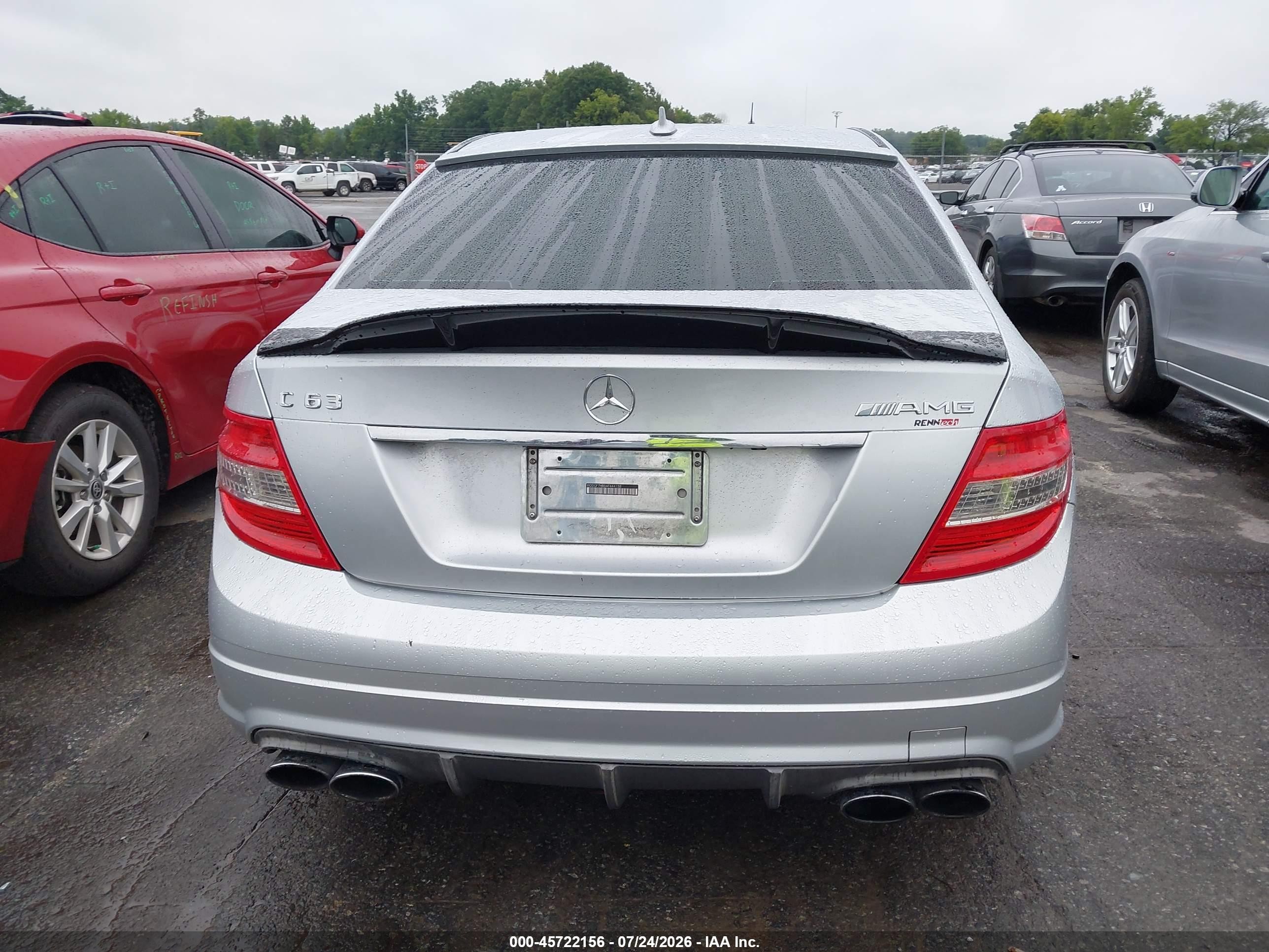 2010 Mercedes-benz C 63 Amg   Silver vin: WDDGF7HB0AF444138