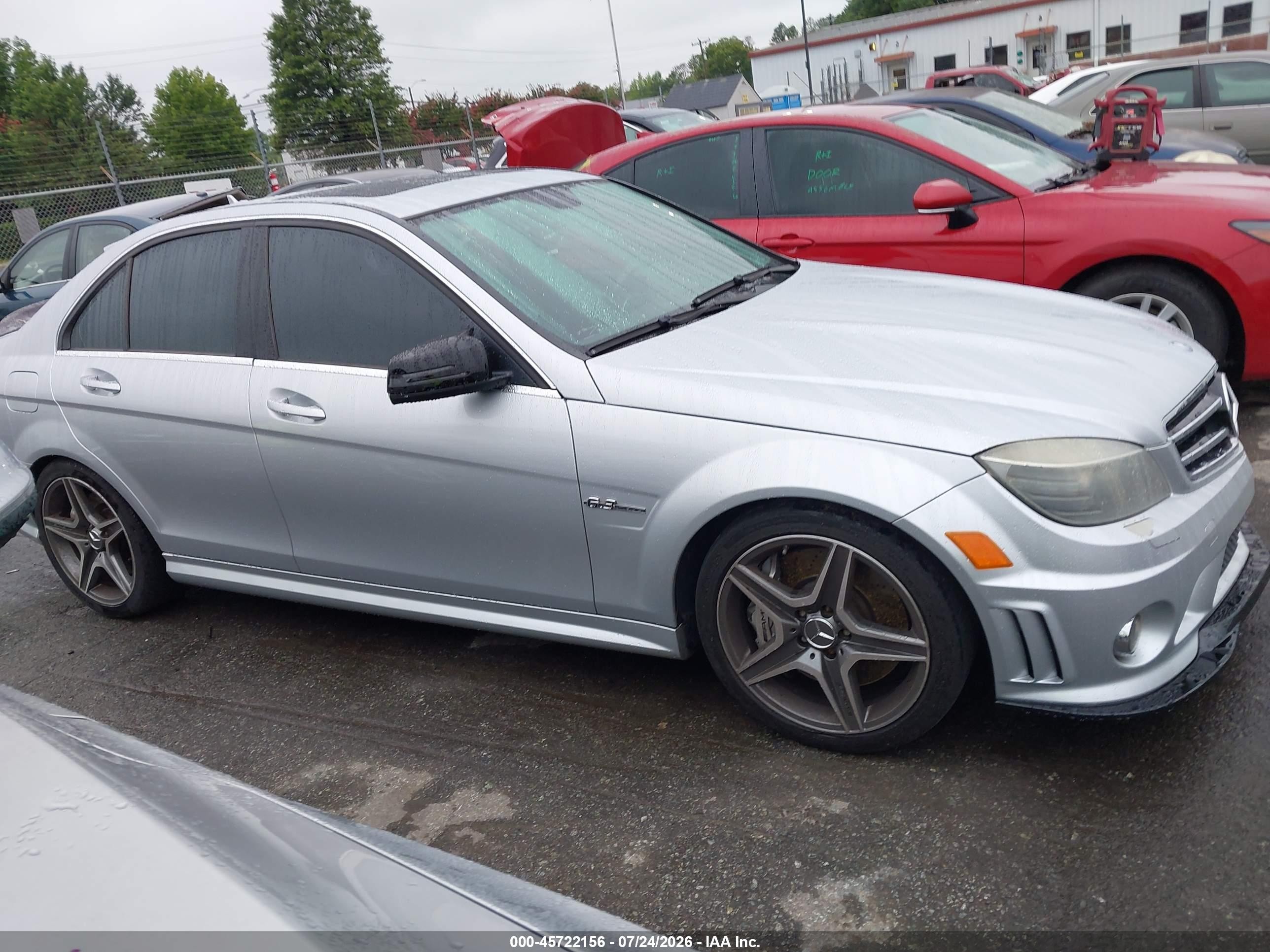 2010 Mercedes-benz C 63 Amg   Silver vin: WDDGF7HB0AF444138