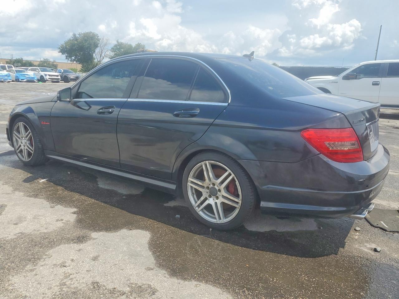 2010 Mercedes-benz C 63 Amg Black vin: WDDGF7HB5AF419574