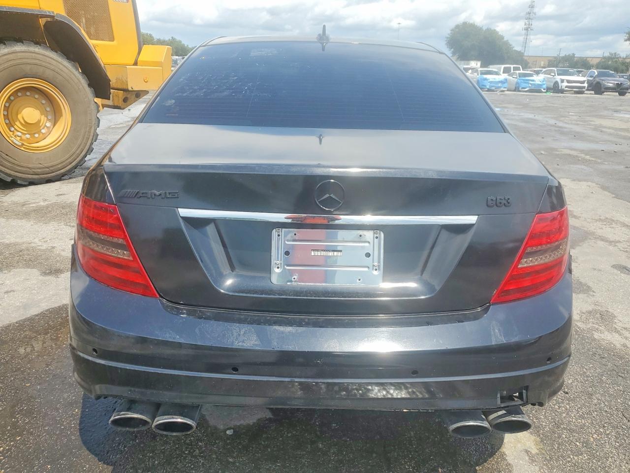 2010 Mercedes-benz C 63 Amg Black vin: WDDGF7HB5AF419574