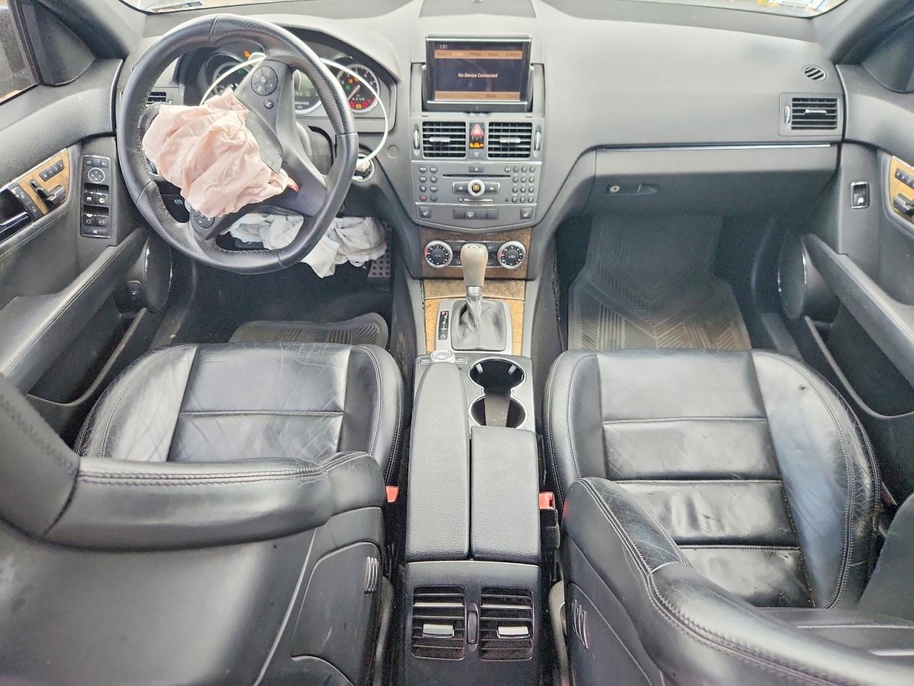 2010 Mercedes-benz C 63 Amg Черный vin: WDDGF7HB6AF429434