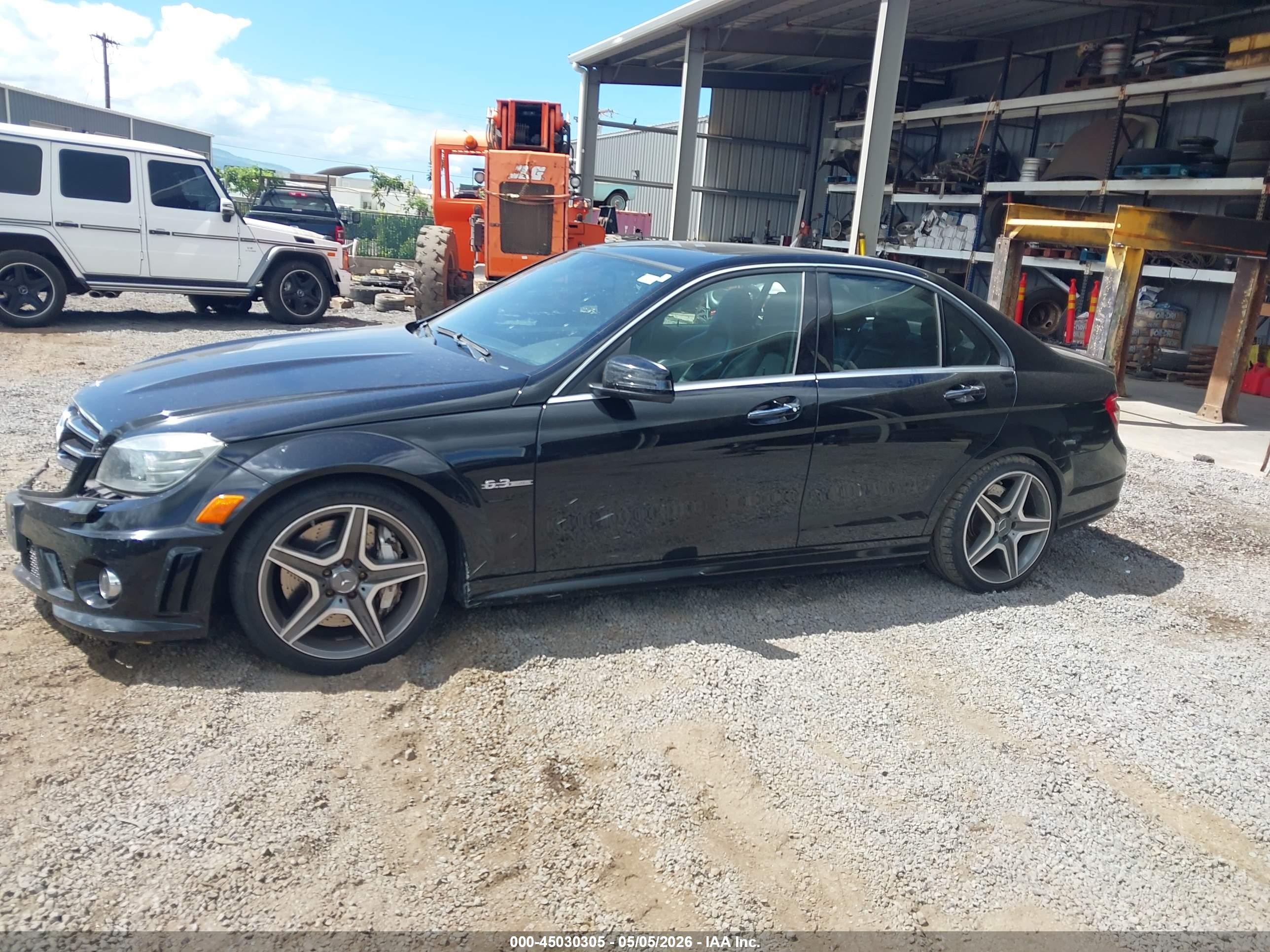 2011 Mercedes-benz Amg C 63   Black vin: WDDGF7HB6BF649092
