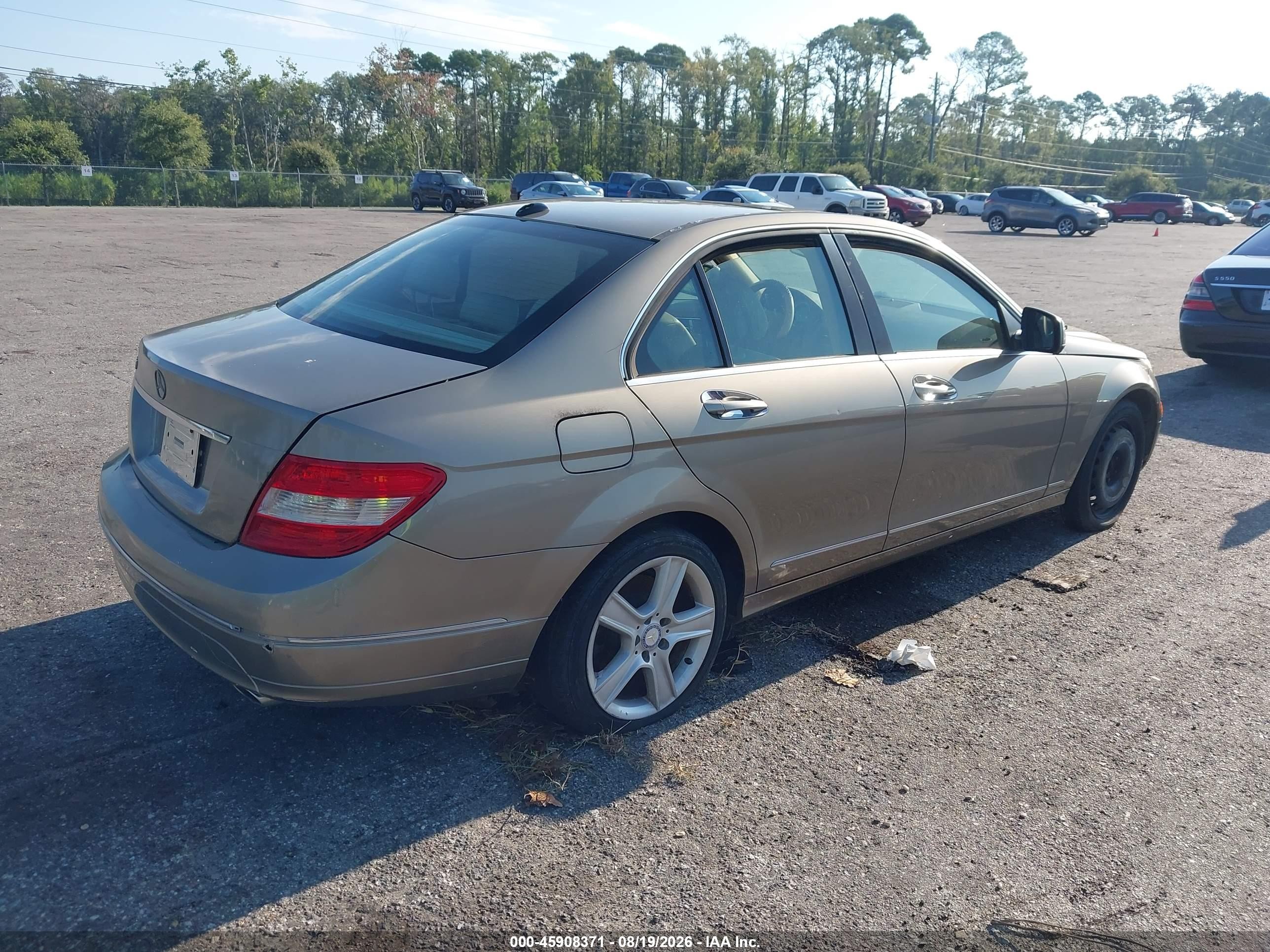 2008 Mercedes-benz C 300 Luxury 4matic Champagne vin: WDDGF81X08F061614
