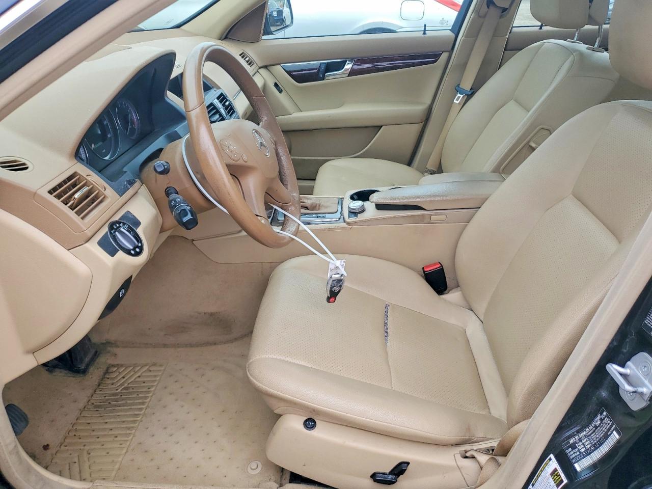 2008 Mercedes-benz C 300 4matic Black vin: WDDGF81X08F121102
