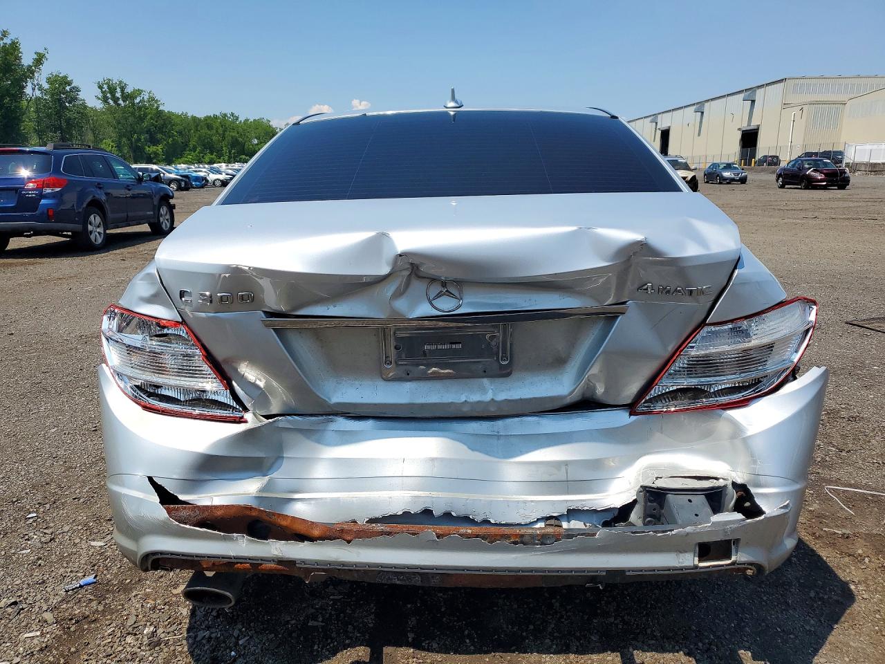 2009 Mercedes-benz C 300 4matic Silver vin: WDDGF81X09F251060
