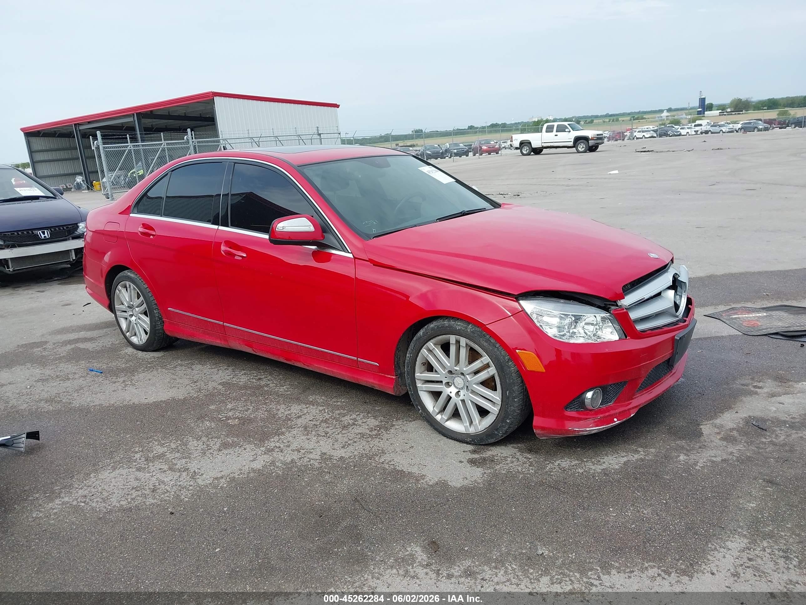 2009 Mercedes-benz C 300 Sport 4matic Red vin: WDDGF81X09R063802