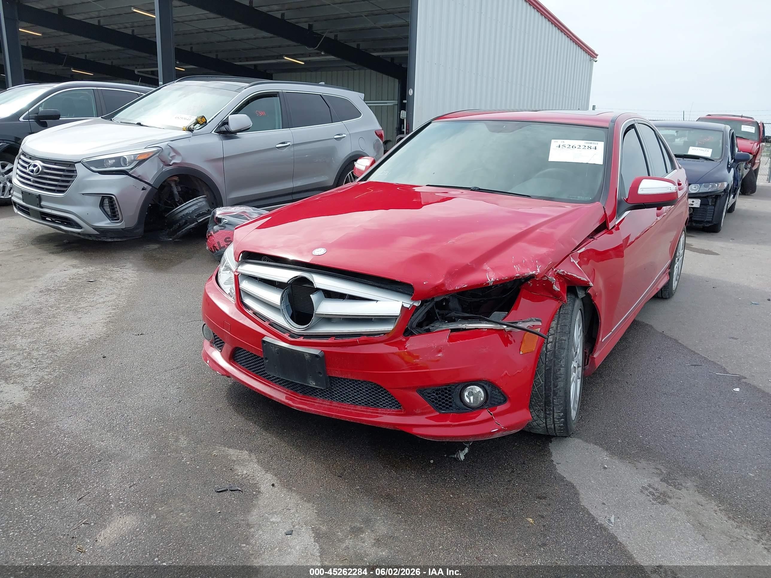 2009 Mercedes-benz C 300 Sport 4matic Red vin: WDDGF81X09R063802