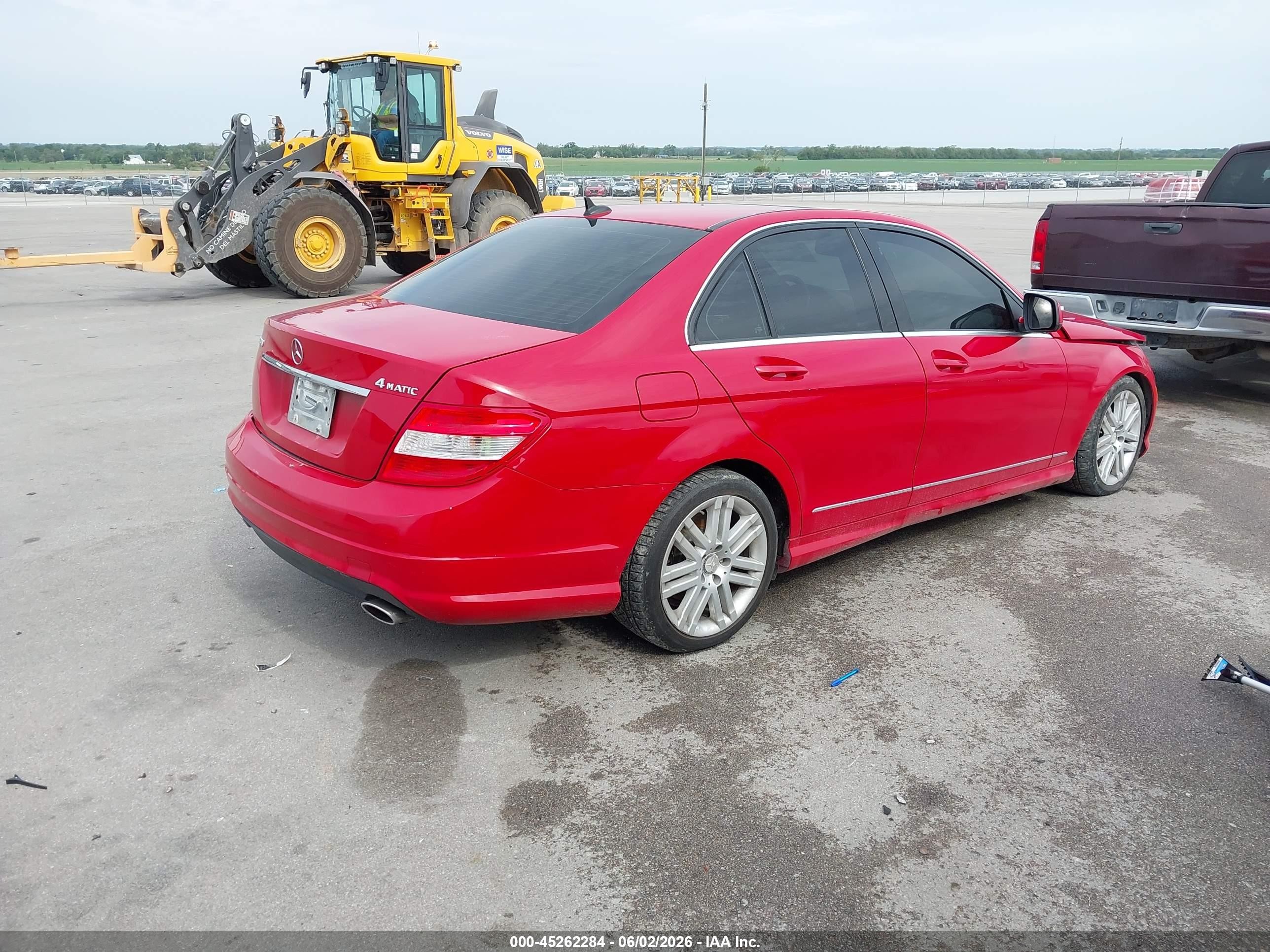 2009 Mercedes-benz C 300 Sport 4matic Red vin: WDDGF81X09R063802