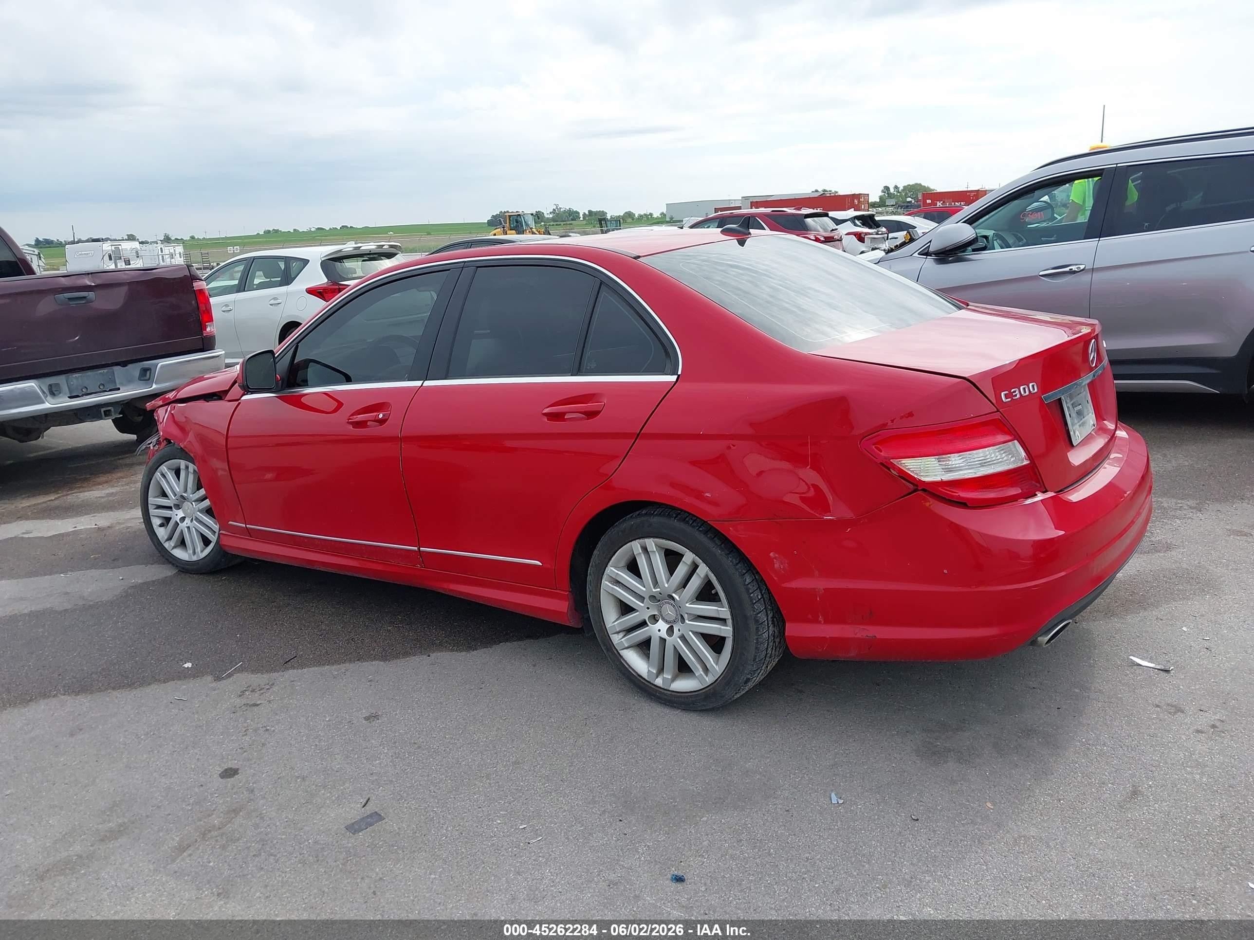 2009 Mercedes-benz C 300 Sport 4matic Red vin: WDDGF81X09R063802