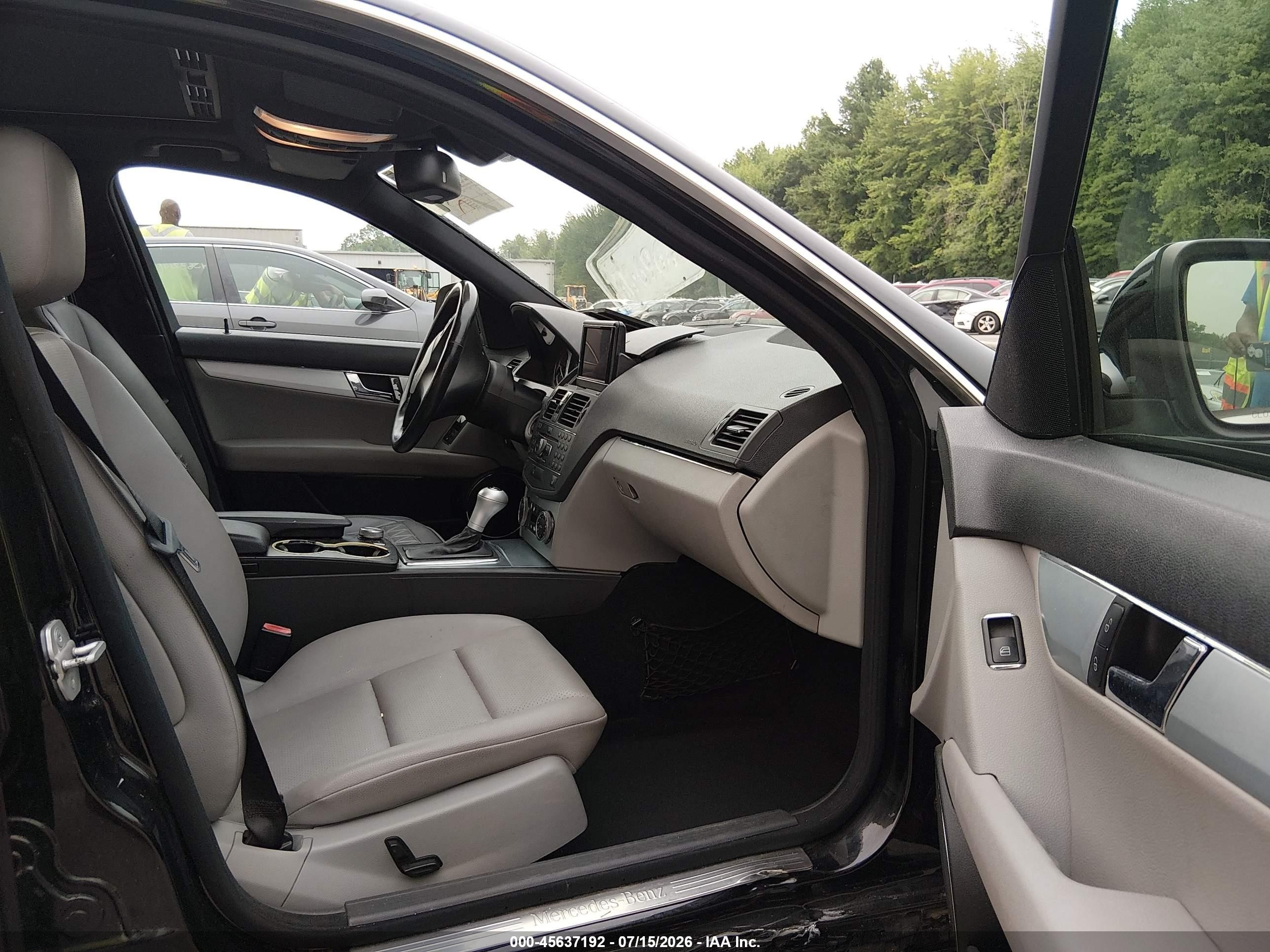 2008 Mercedes-benz C 300 Sport 4matic Black vin: WDDGF81X18F096386