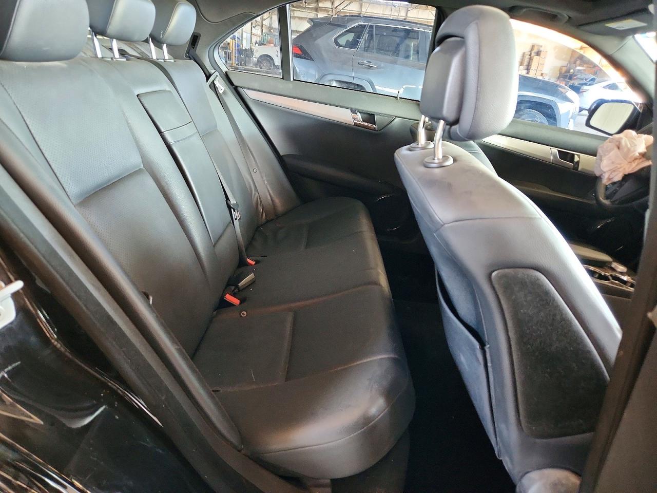 2008 Mercedes-benz C 300 4matic Black vin: WDDGF81X18F116345