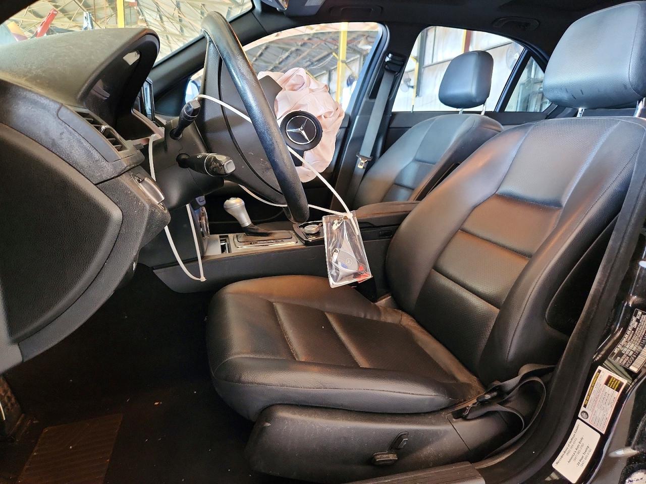 2008 Mercedes-benz C 300 4matic Black vin: WDDGF81X18F116345