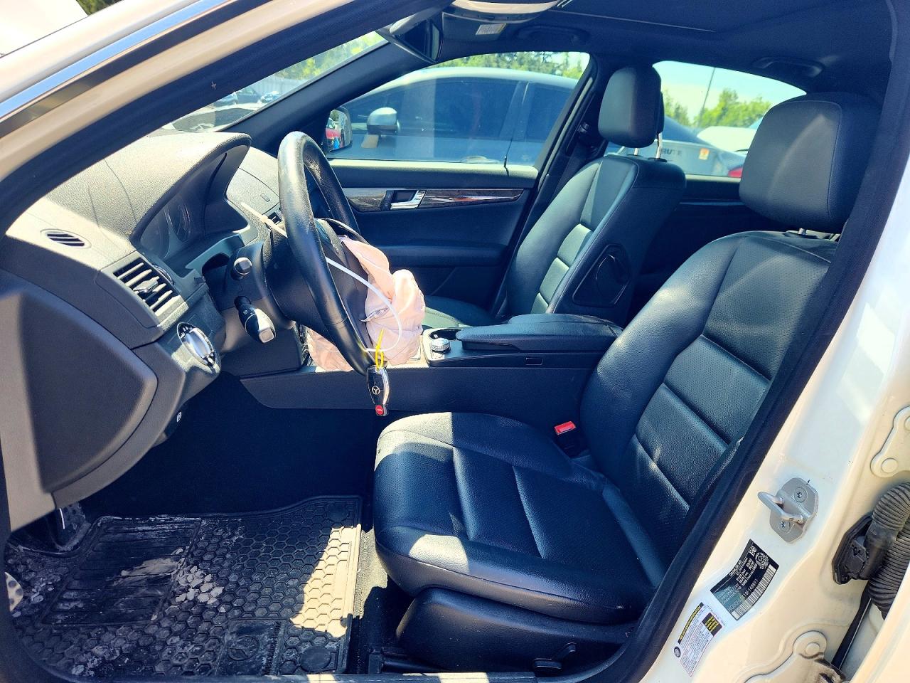 2008 Mercedes-benz C 300 4matic Белый vin: WDDGF81X18F148891