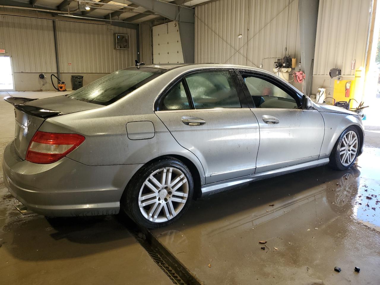 2008 Mercedes-benz C 300 4matic Silver vin: WDDGF81X18F180031